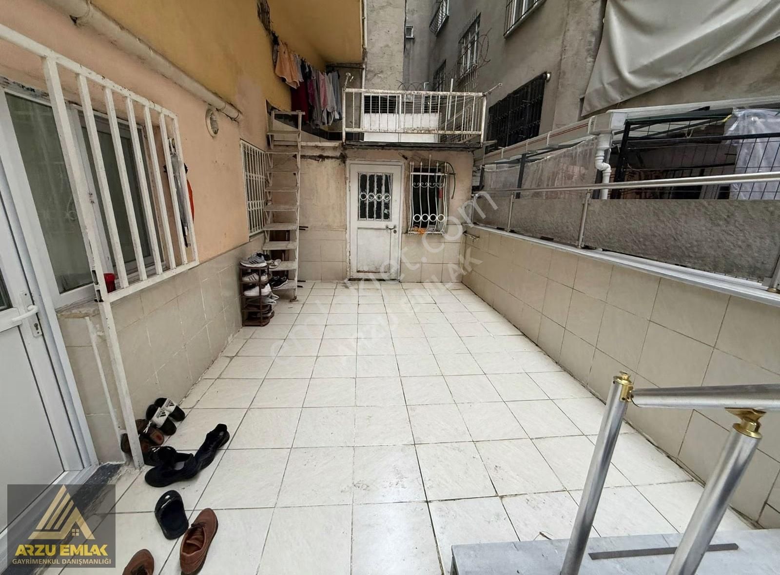 Arzu Emlaktan 75.yıl Mah Satılık 2+1 Masrafsız Düzgiriş Daire - Görsel 23