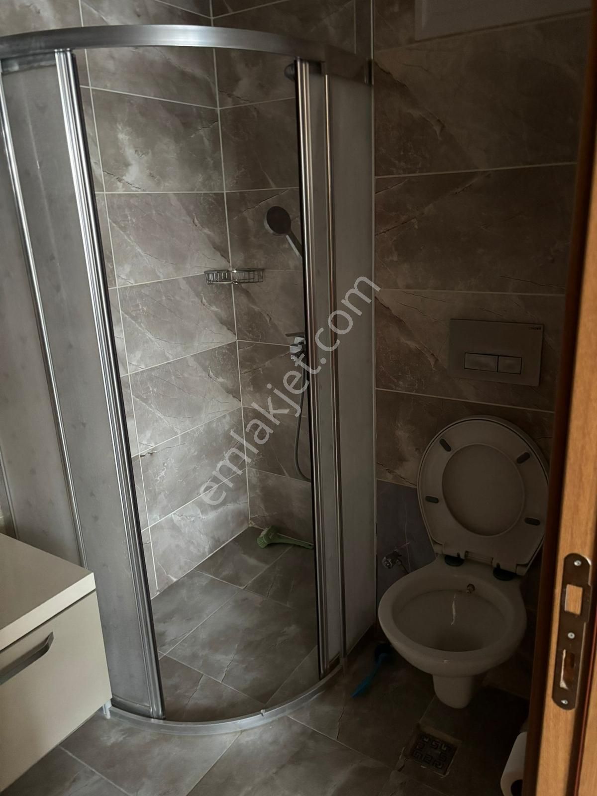 Kaan Emlaktan Paü Ye Yakın Lüks Apartlar - Görsel 12