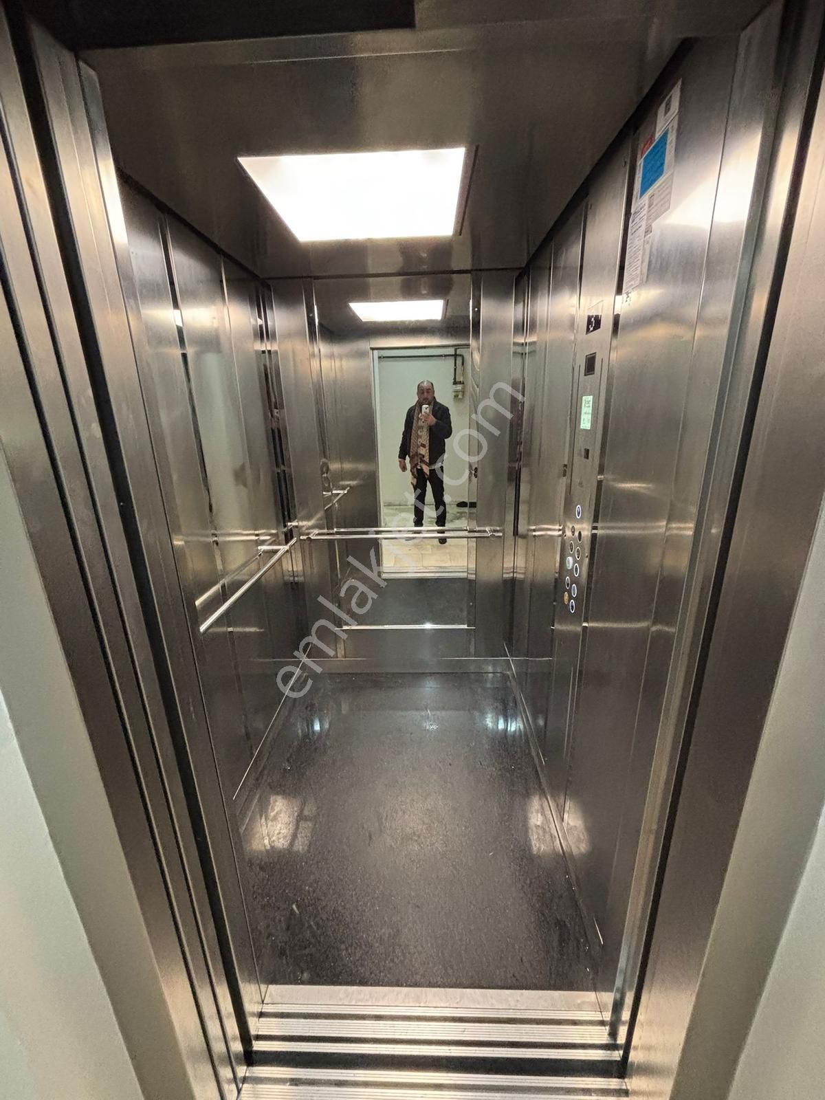 Kaan Emlaktan Paü Ye Yakın Lüks Apartlar - Görsel 27