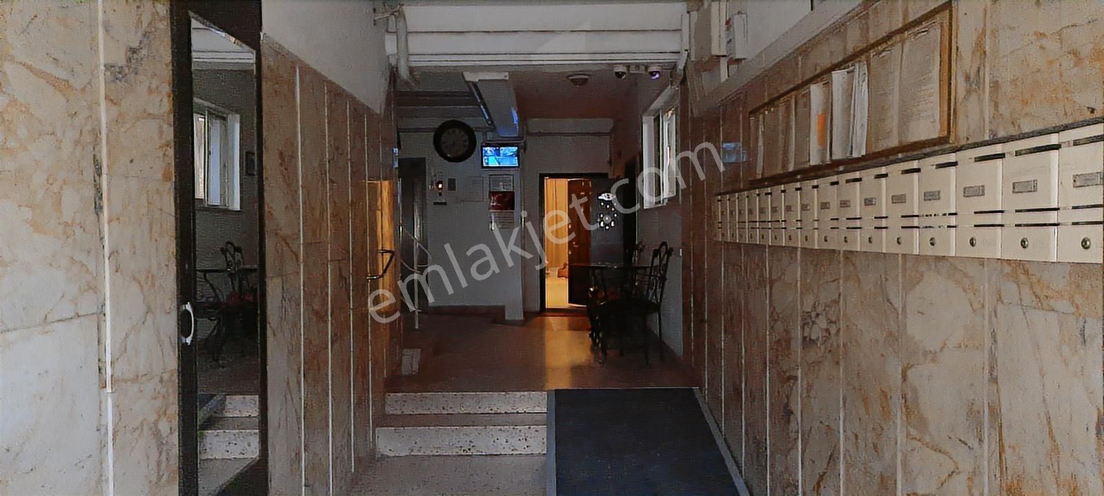 F.altay İstinye Karşısında, Sosyal Yaşamın Ortasında Daire - Görsel 2