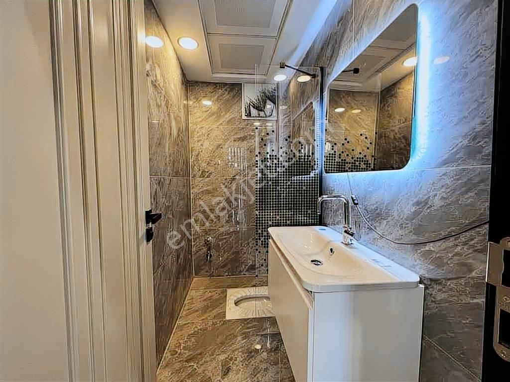 Yakut Mah.de Muhteşem Mimarisiyle 4,5+1 Daire - Görsel 25