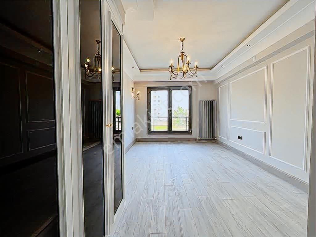 Yakut Mah.de Muhteşem Mimarisiyle 4,5+1 Daire - Görsel 9