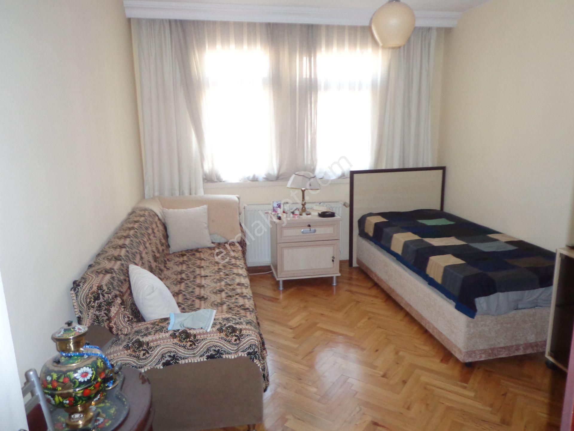 Huzur Salı Pazarına Yakın Pronomik Manzaralı - Görsel 22