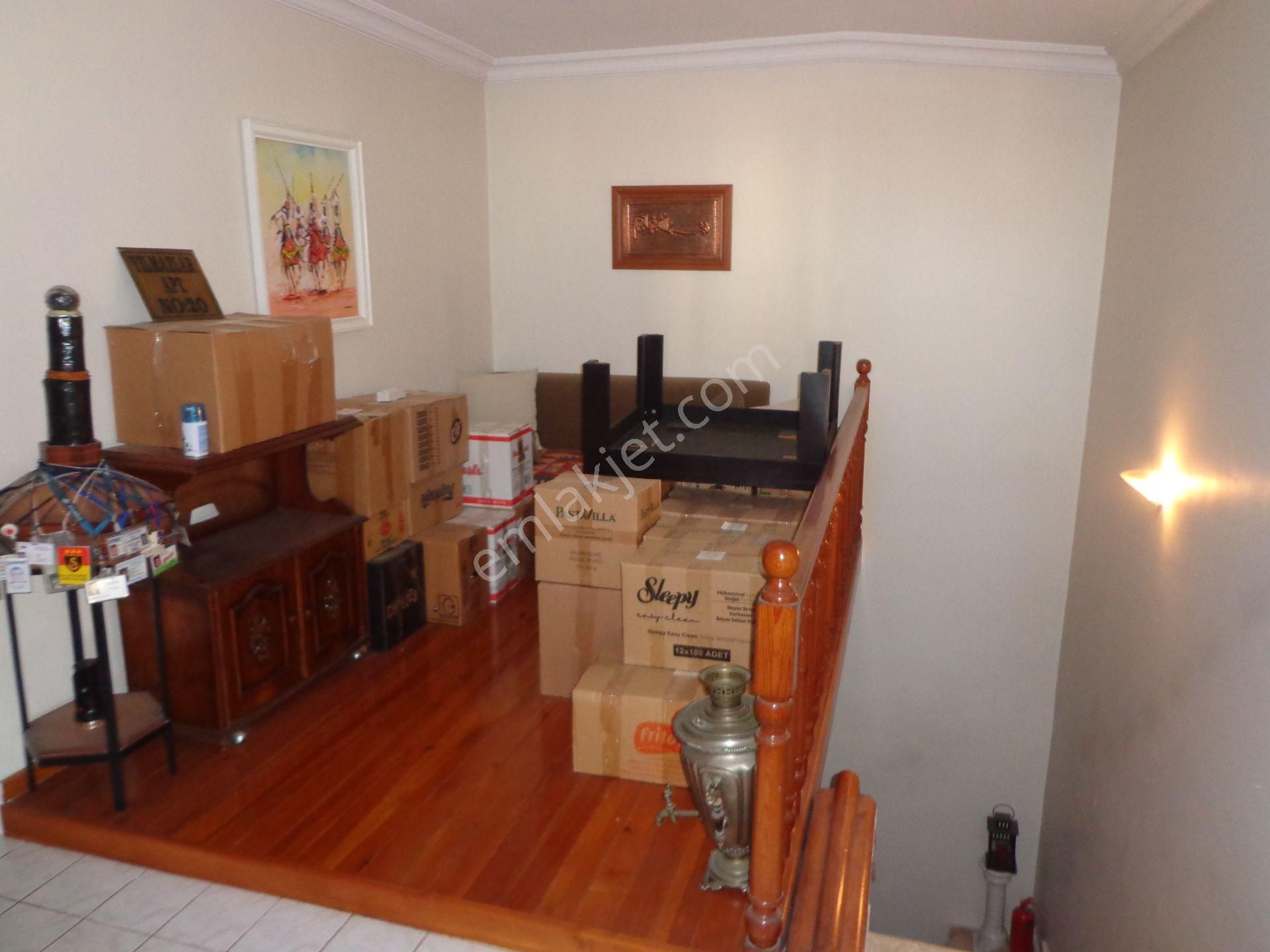 Huzur Salı Pazarına Yakın Pronomik Manzaralı - Görsel 29