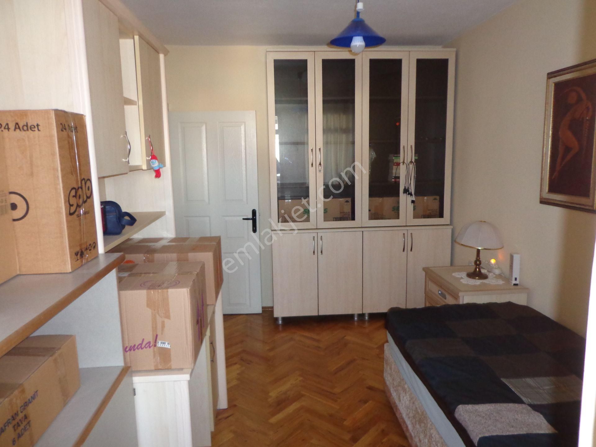 Huzur Salı Pazarına Yakın Pronomik Manzaralı - Görsel 21