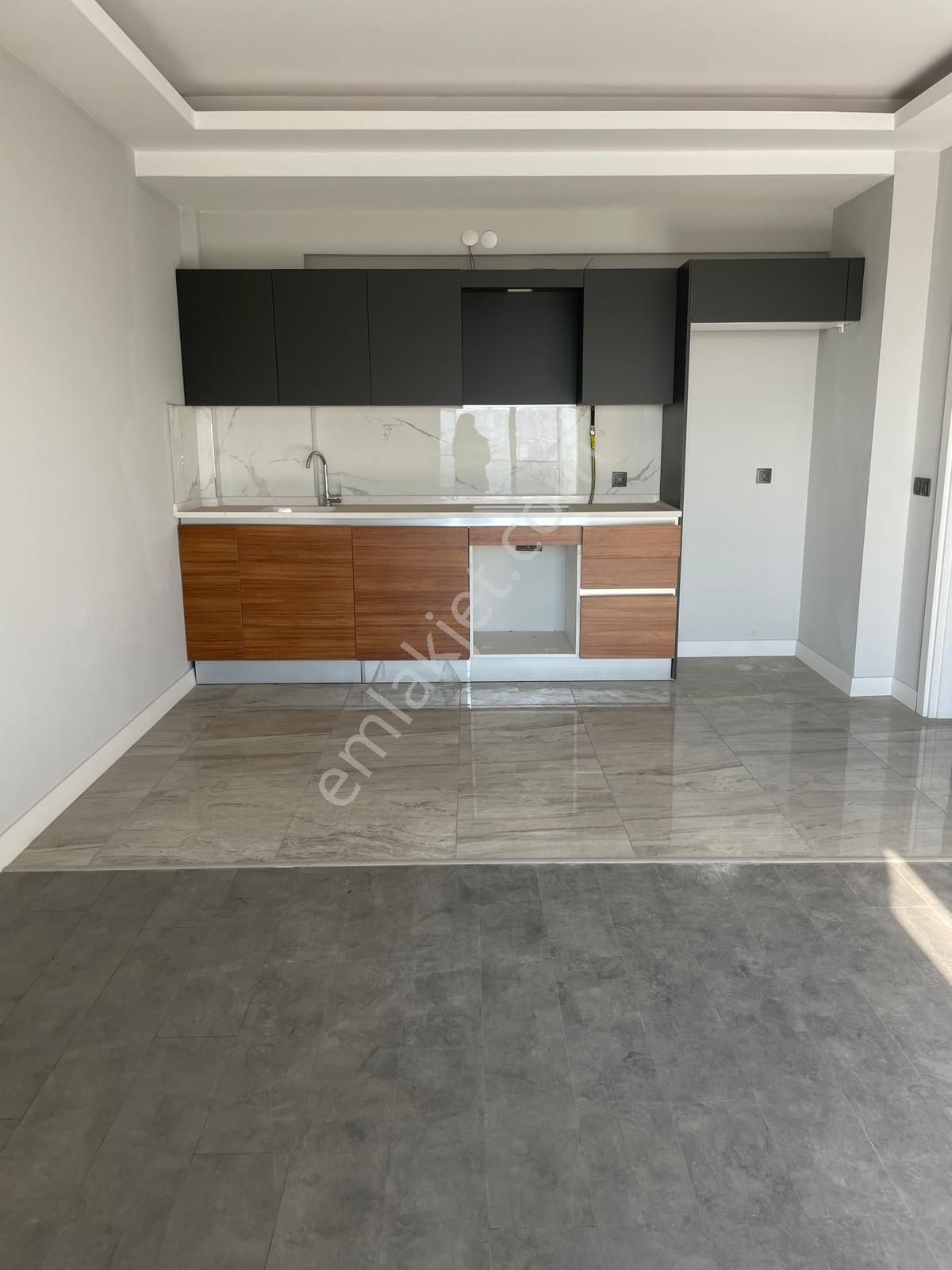 Bağdat Caddesinde Sıfır Meskenli Yerden Isıtmalı Kaçmaz Fırsat