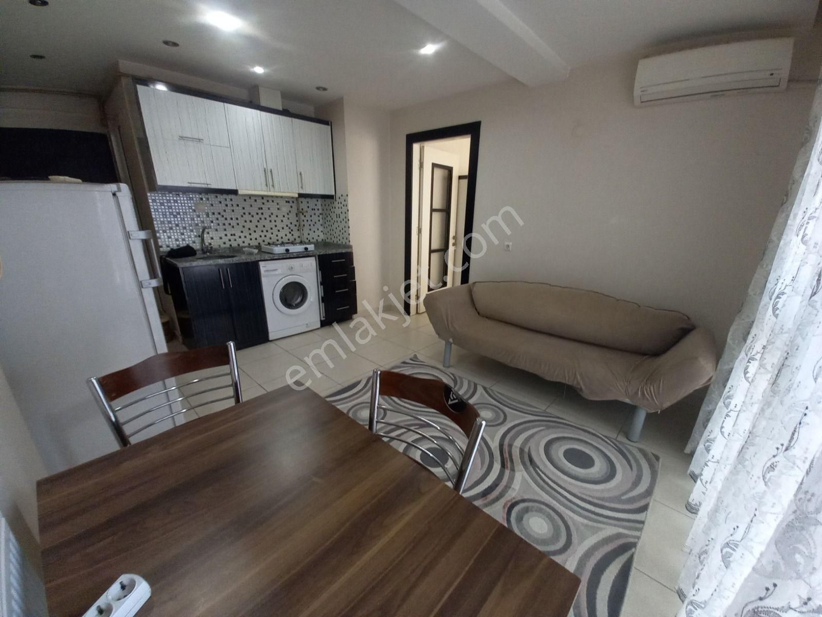 Kaan Emlaktan Asmalıevler De Üniversiteye Çok Yakın Arakat 1+1 Eşyalı Apart - Görsel 4