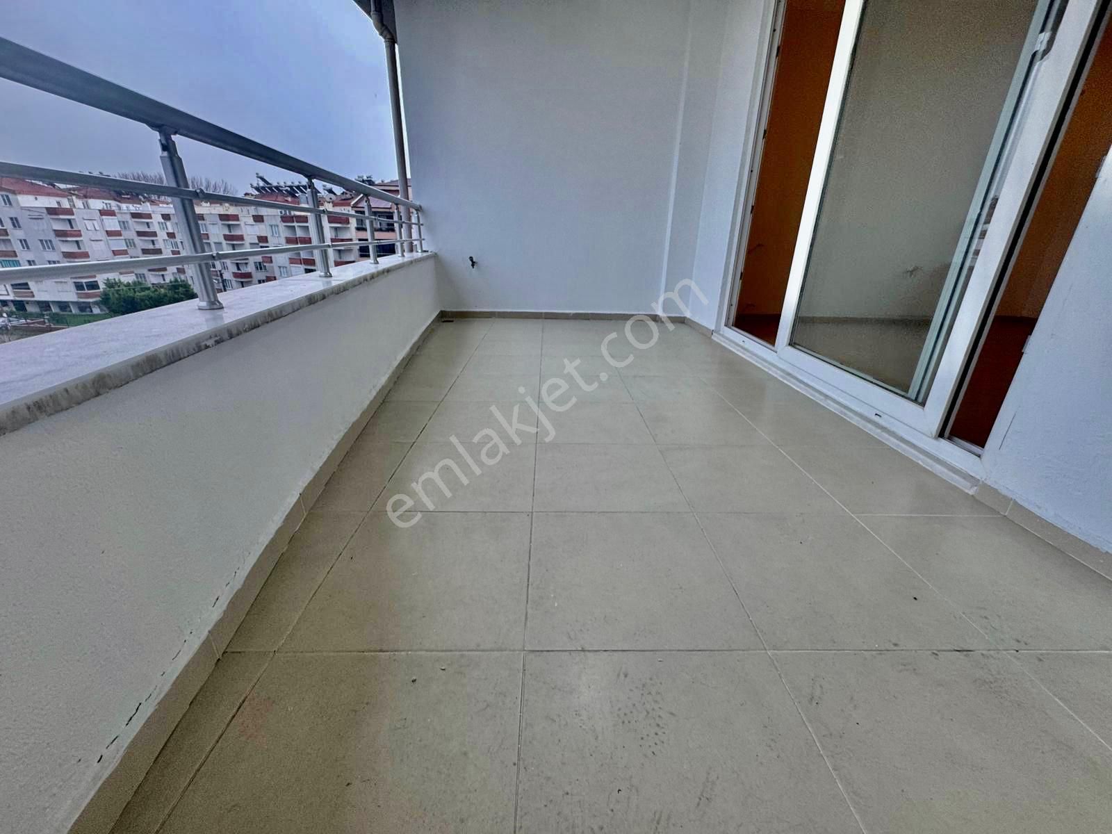 ▓sadece Karabuluttan▓akçay'da Nadir Bulunan Fırsat & Geniş Satılık 3+1 Daire - Görsel 28