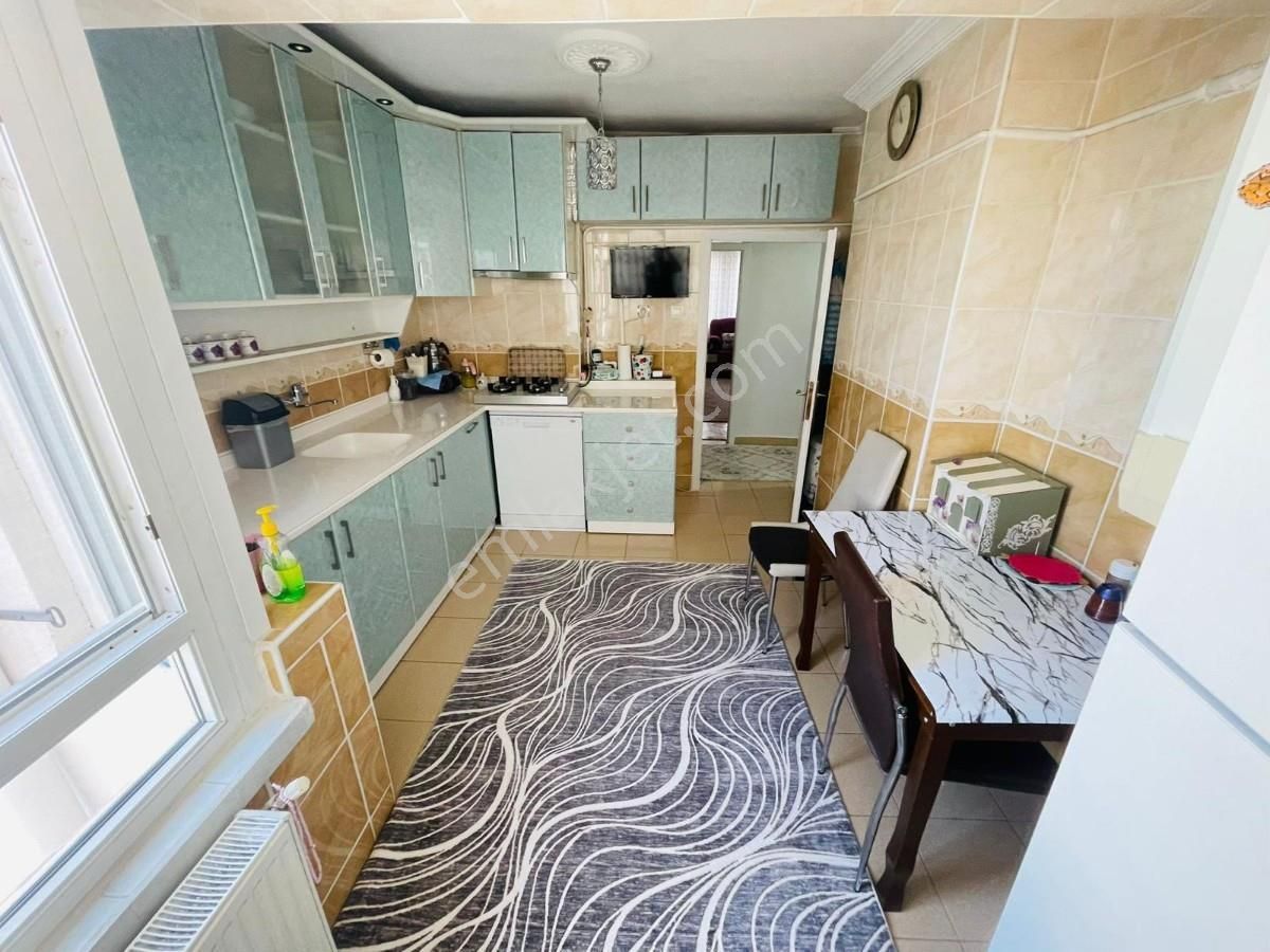 Sincan Osmanlı Mah 3+1 Bağımsız Ara Katta Yarı Dubleks Daire - Görsel 4