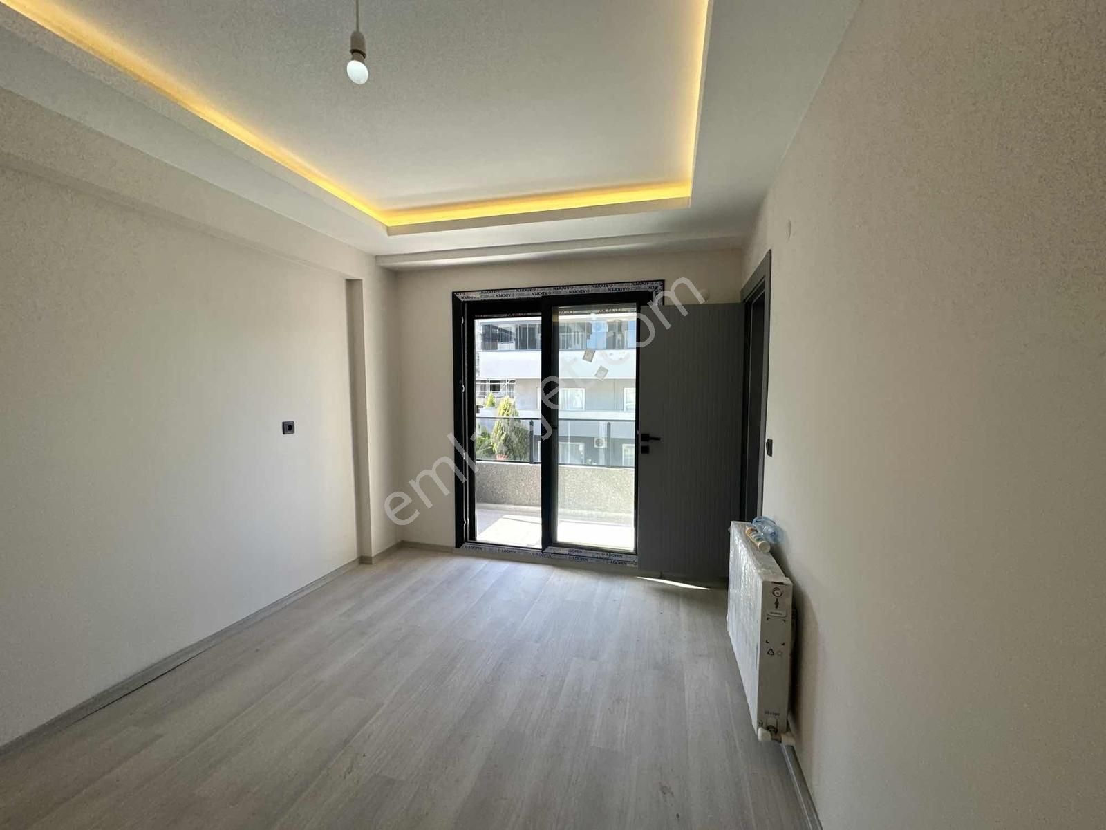 Torbalıda İzbana Yakın Ultra Lüx Daire - Görsel 17