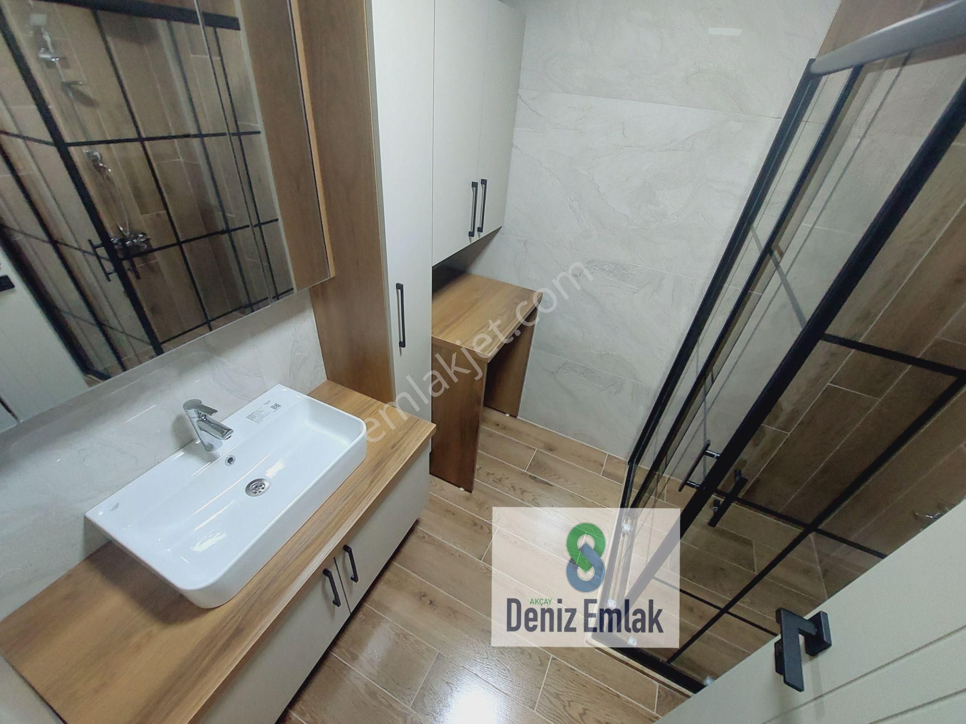 Denizden Akçayda Öncephe Kapalı Otoparklı Yerden Isıtmalı Satılık 2+1 Daire. - Görsel 23