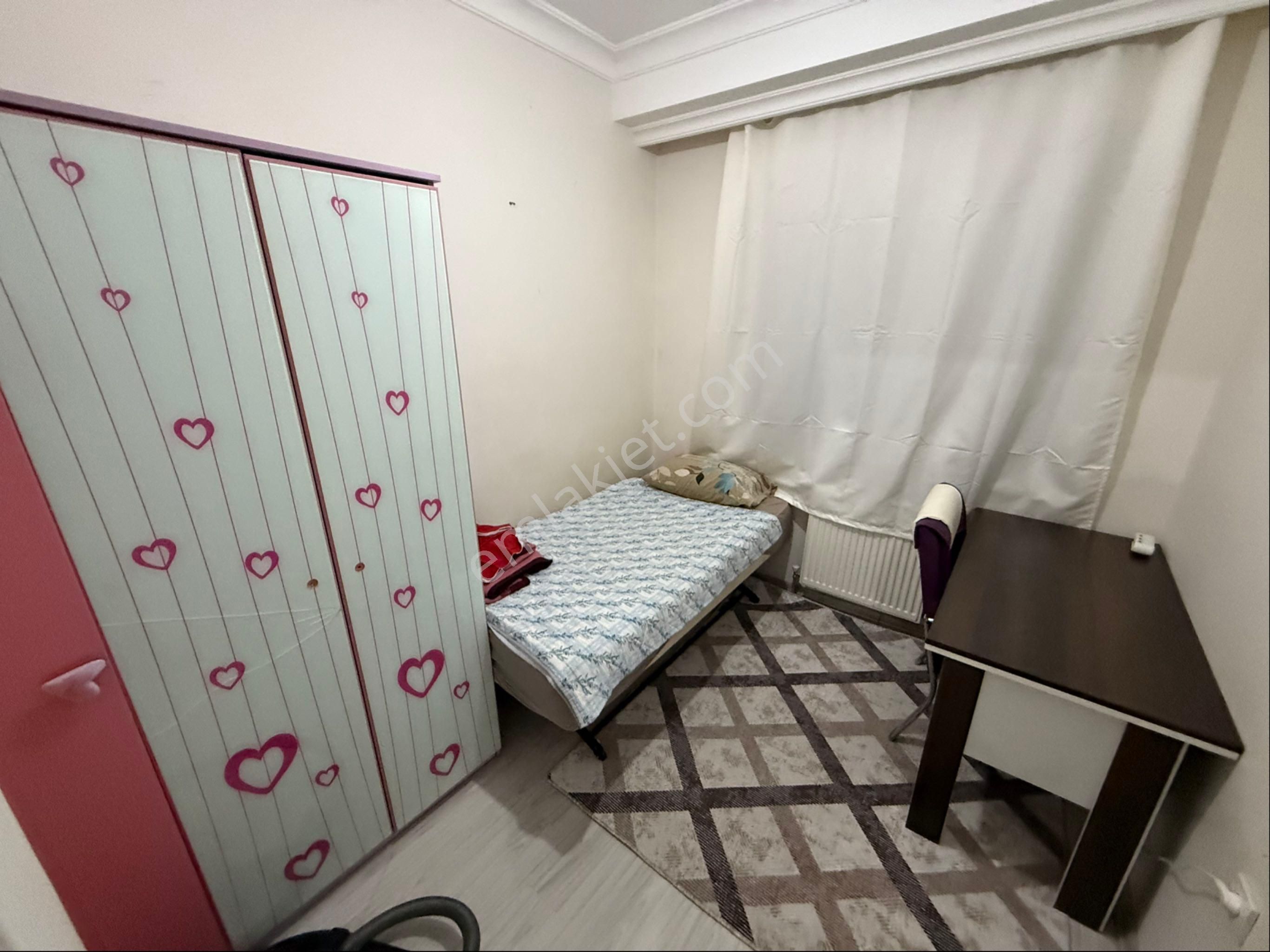 Şirinevlerde 2+1 Full Eşyalı Yeni Binada Bahçekatı Kiralık Daire - Görsel 23