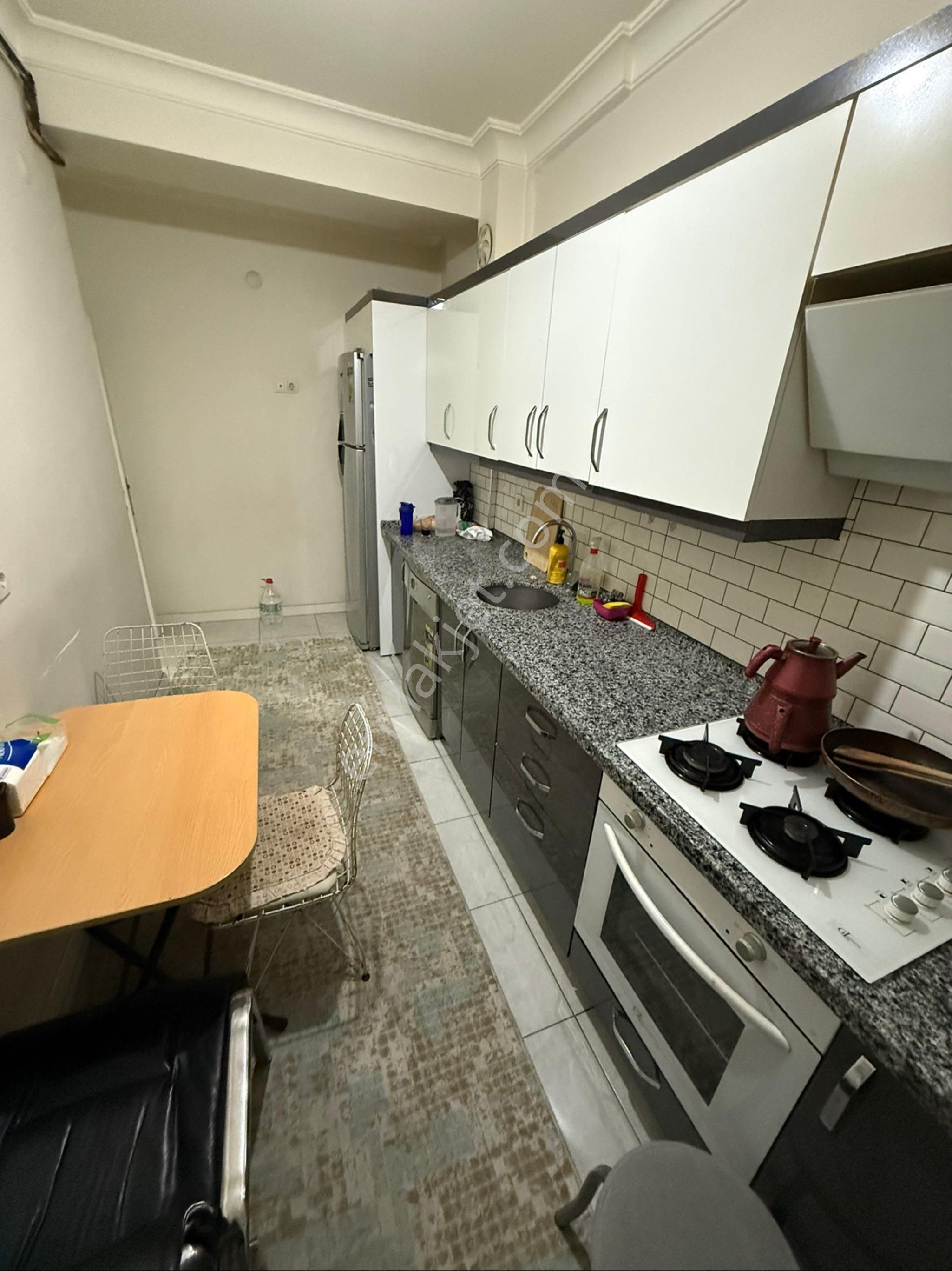 Şirinevlerde 2+1 Full Eşyalı Yeni Binada Bahçekatı Kiralık Daire - Görsel 12