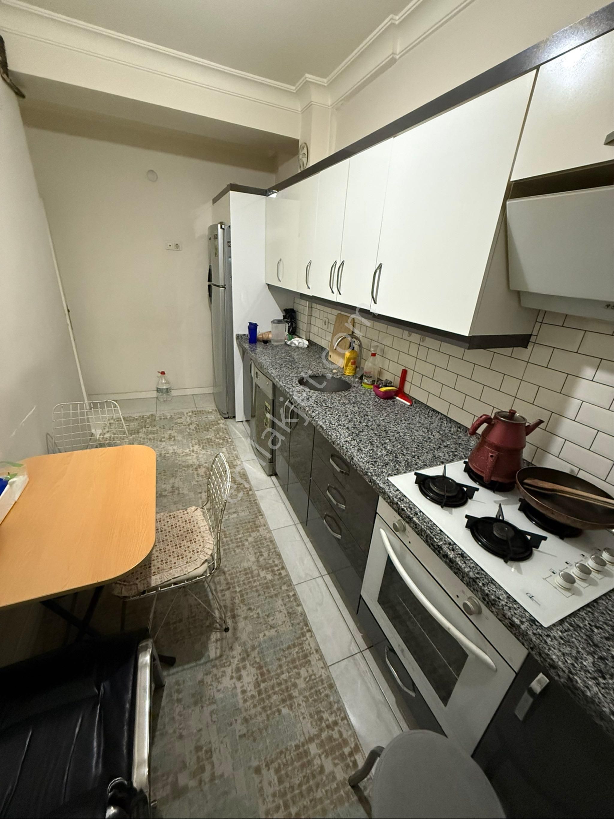 Şirinevlerde 2+1 Full Eşyalı Yeni Binada Bahçekatı Kiralık Daire - Görsel 13
