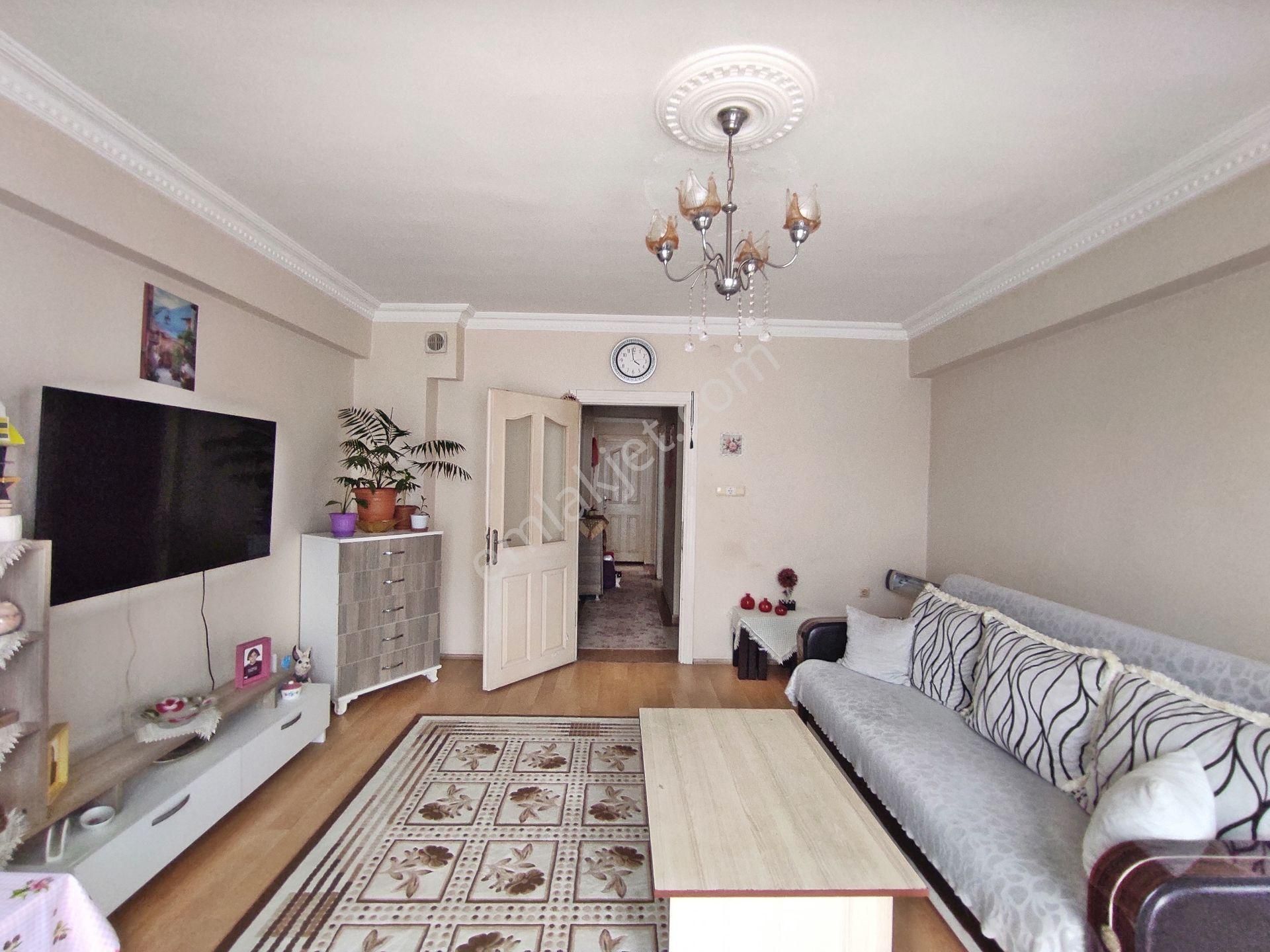 Bağcılar Barbaros Mah 150,m2-4+1 Dublex Daire - Görsel 3