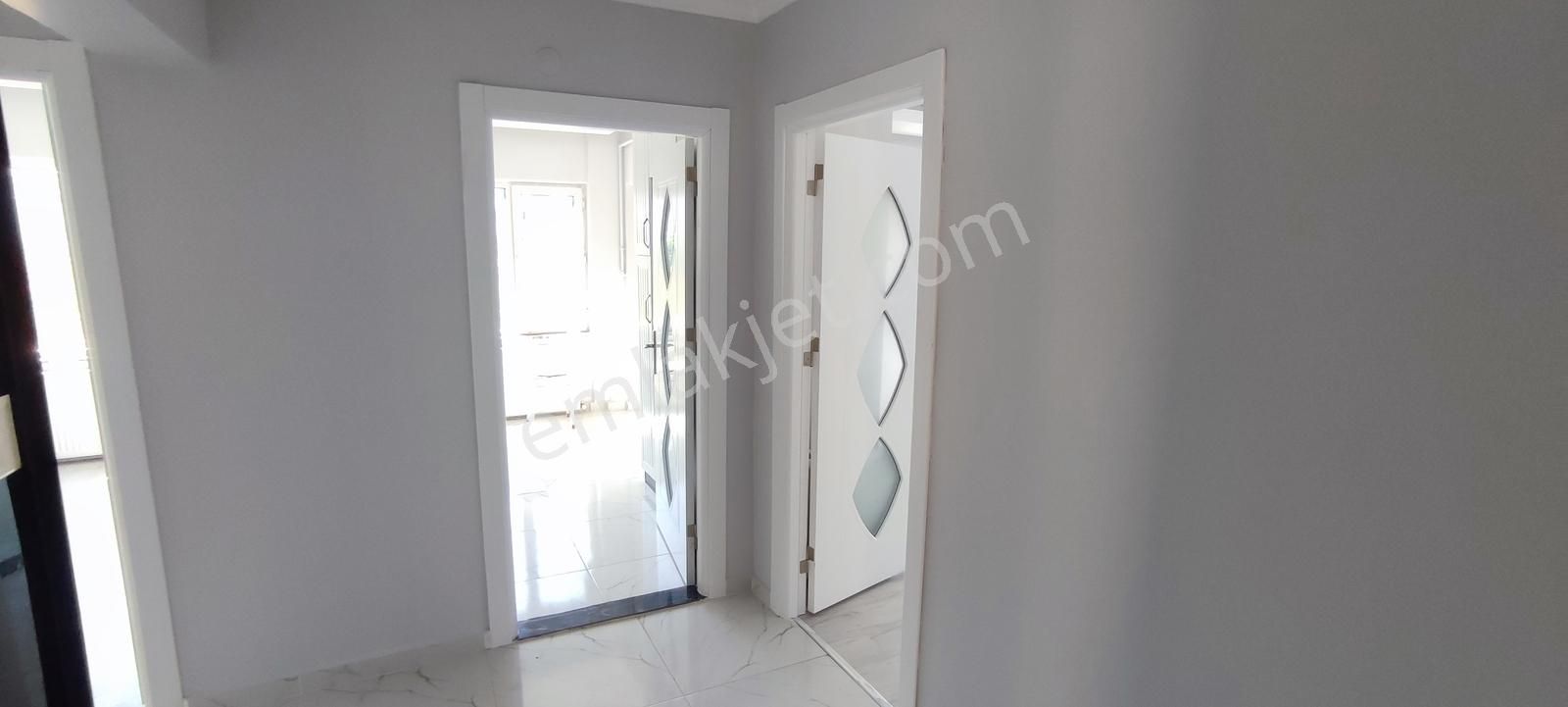 Bursa/ataevler/cumhuriyet Mahallesi/ 3+1 / 130 M2 /satılık Daire - Görsel 2