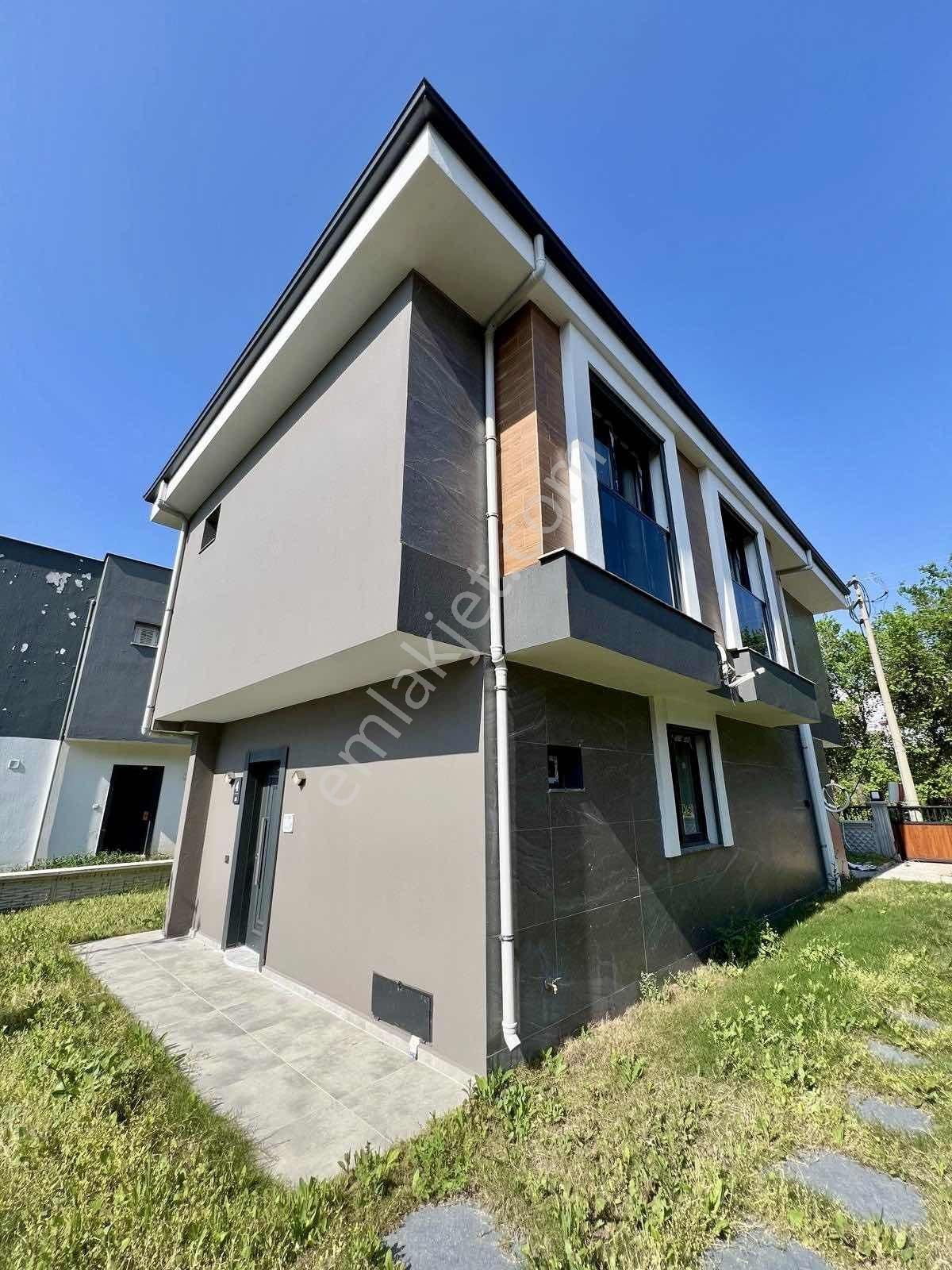 Kuşadası Güzelçamlı'da Tek Müstakil Satılık 3+1 Sıfır Villa - Görsel 4