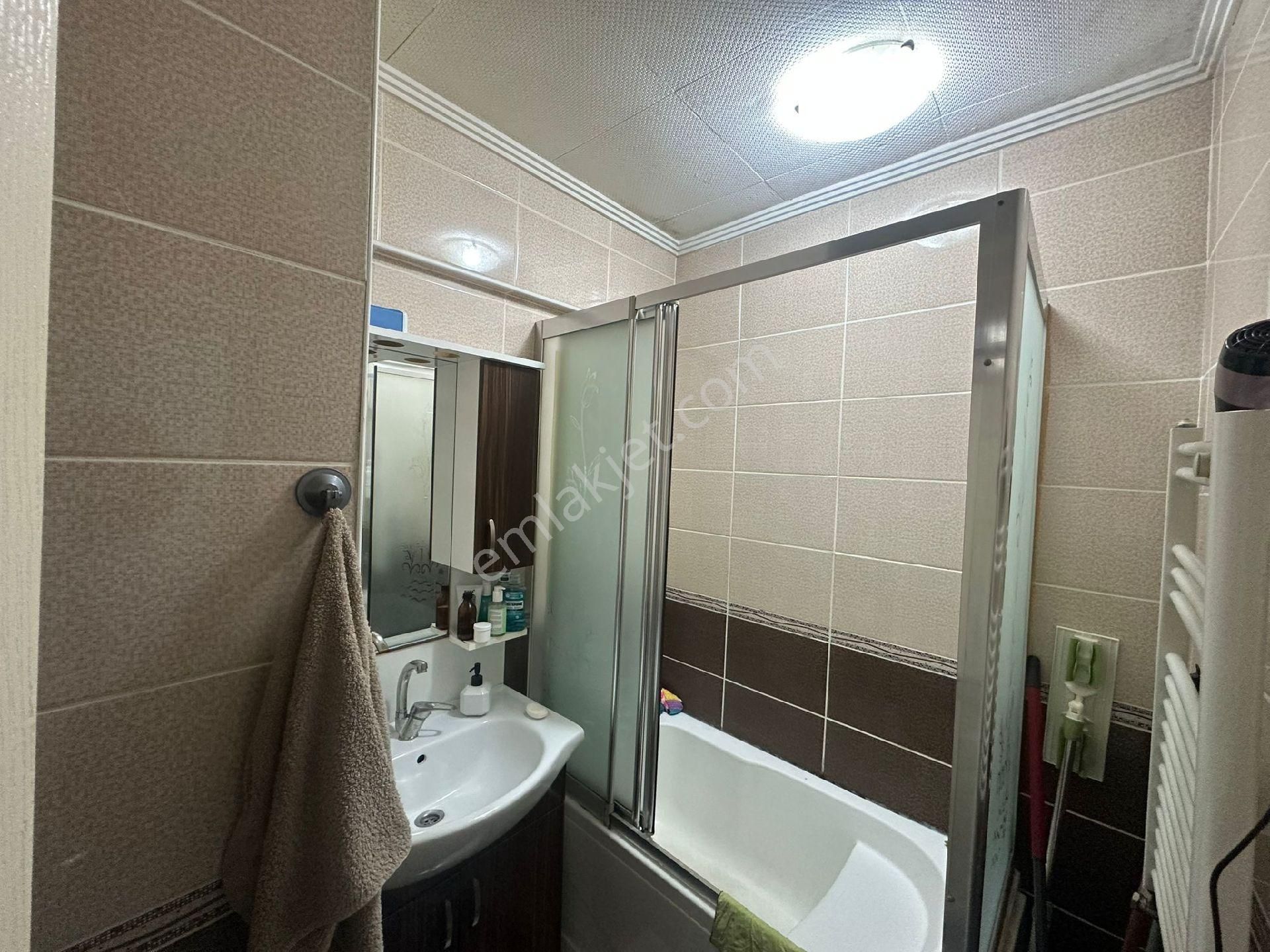 Bağcılar Yıldız Tepede Satılık Daire - Görsel 10