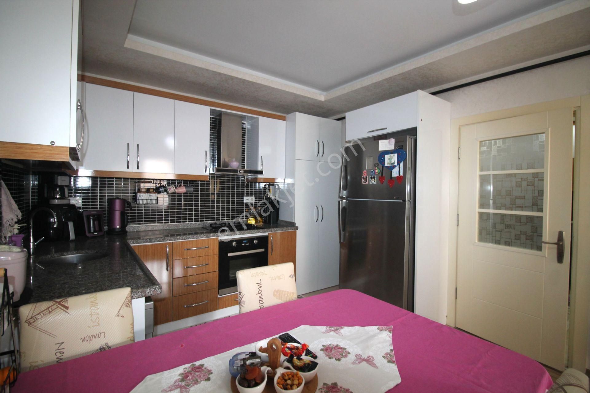 Retro’dan Aydınlıkevlerde Foruma Yürüyüş Mesafesi Cepheleri Açık 3+1 - Görsel 7