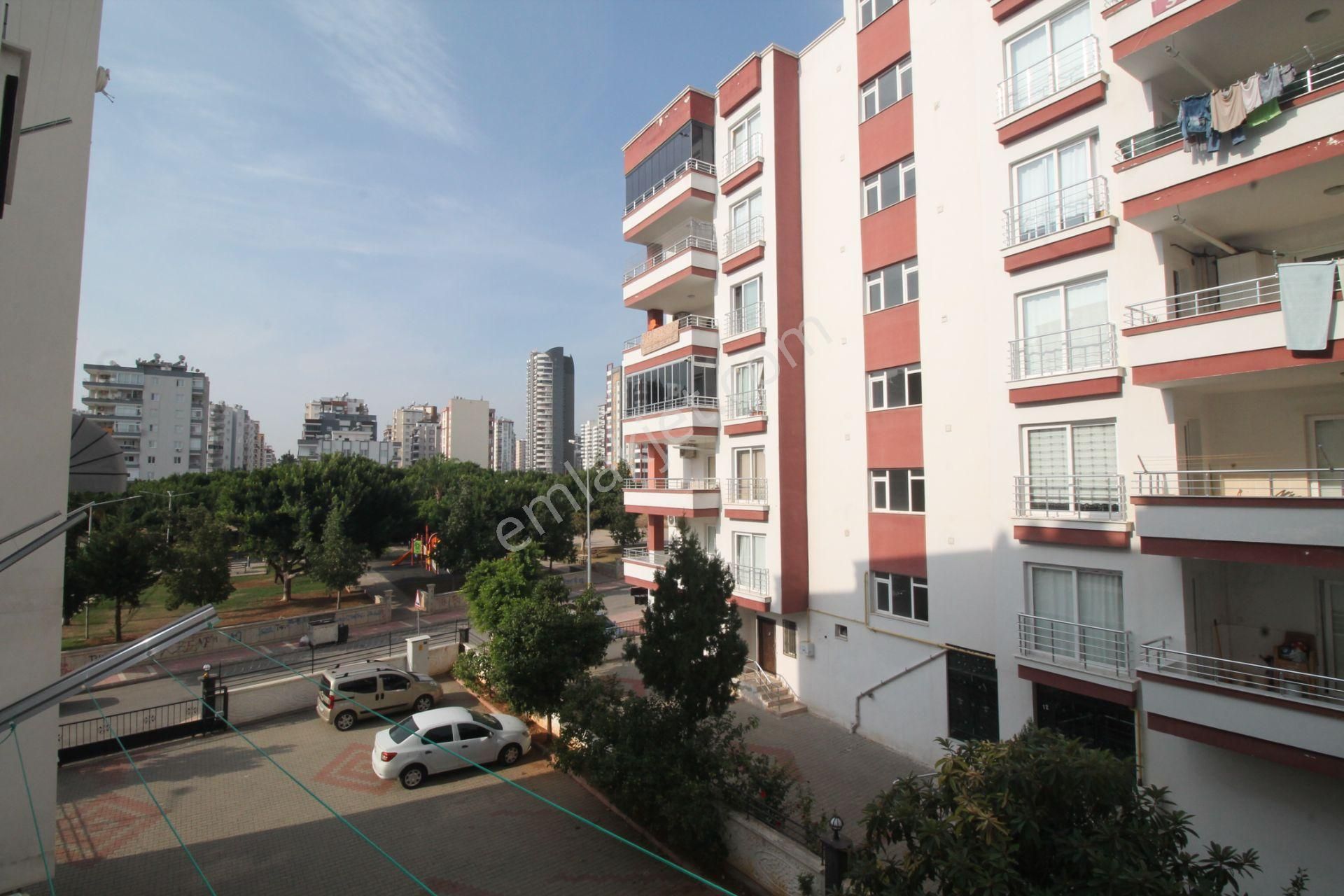 Retro’dan Aydınlıkevlerde Foruma Yürüyüş Mesafesi Cepheleri Açık 3+1 - Görsel 23