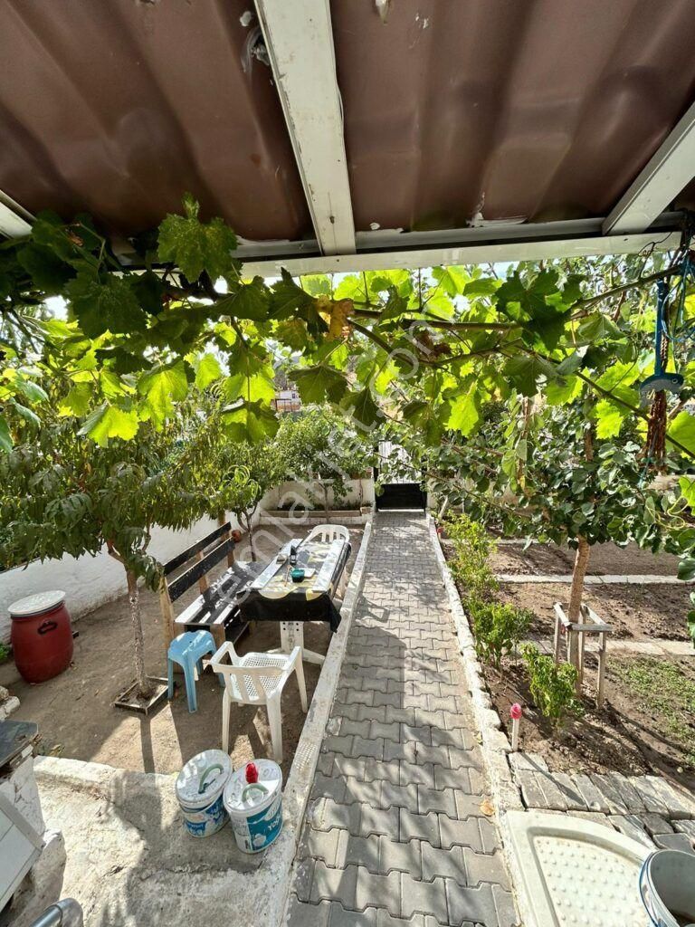 Foça Cumhuriyet Mahallesinde Satılık 3+1 Villa - Görsel 10