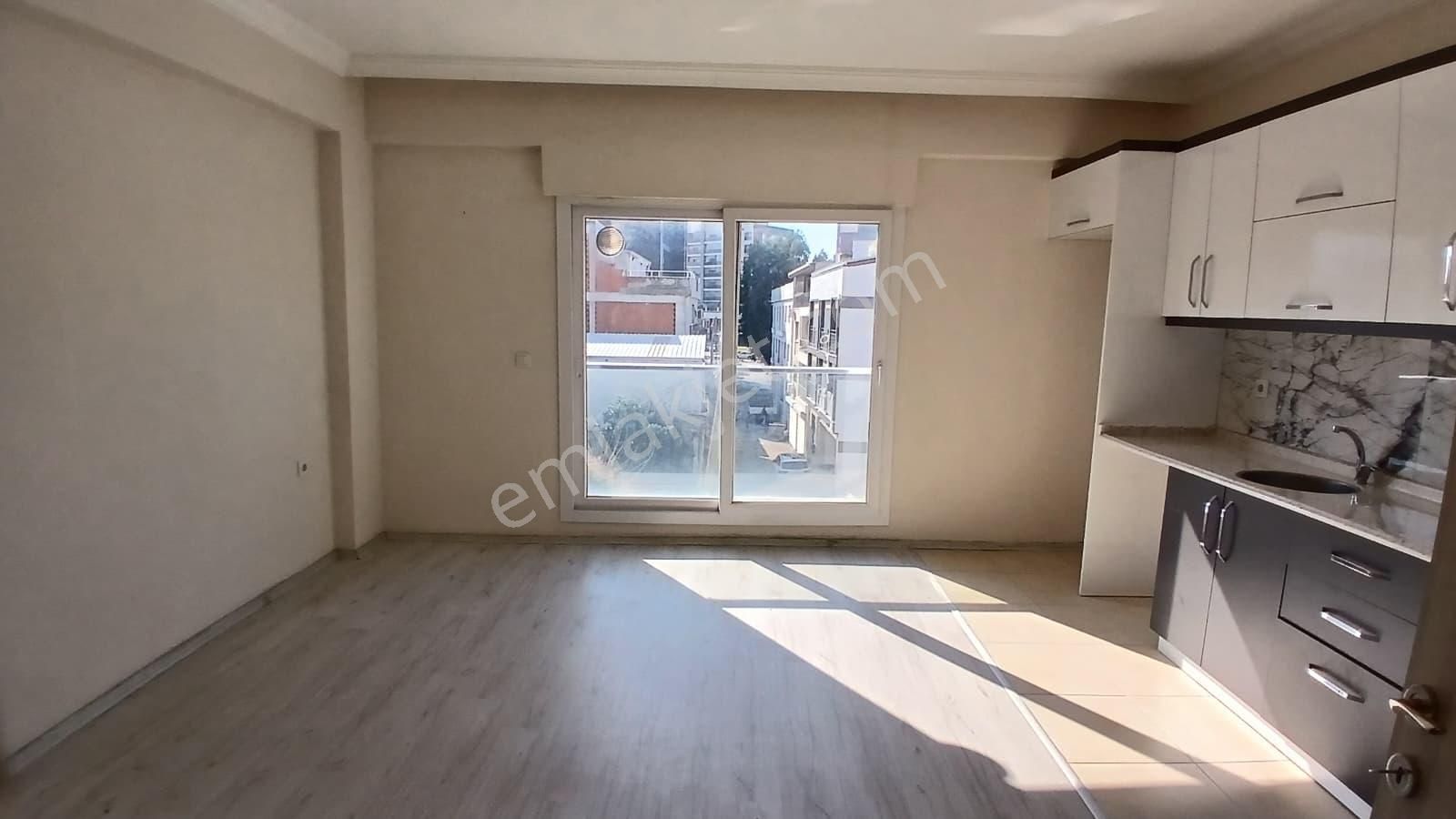 Hastane Ve İzban Yakını Merkezi Konum 1+1 Kiralık - Görsel 15