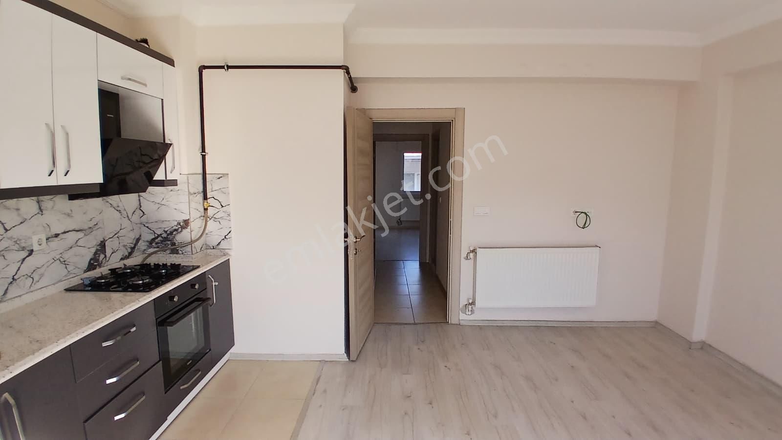 Hastane Ve İzban Yakını Merkezi Konum 1+1 Kiralık - Görsel 12