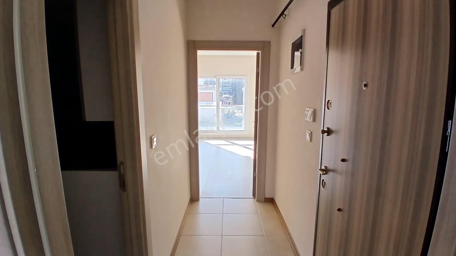 Hastane Ve İzban Yakını Merkezi Konum 1+1 Kiralık - Görsel 10