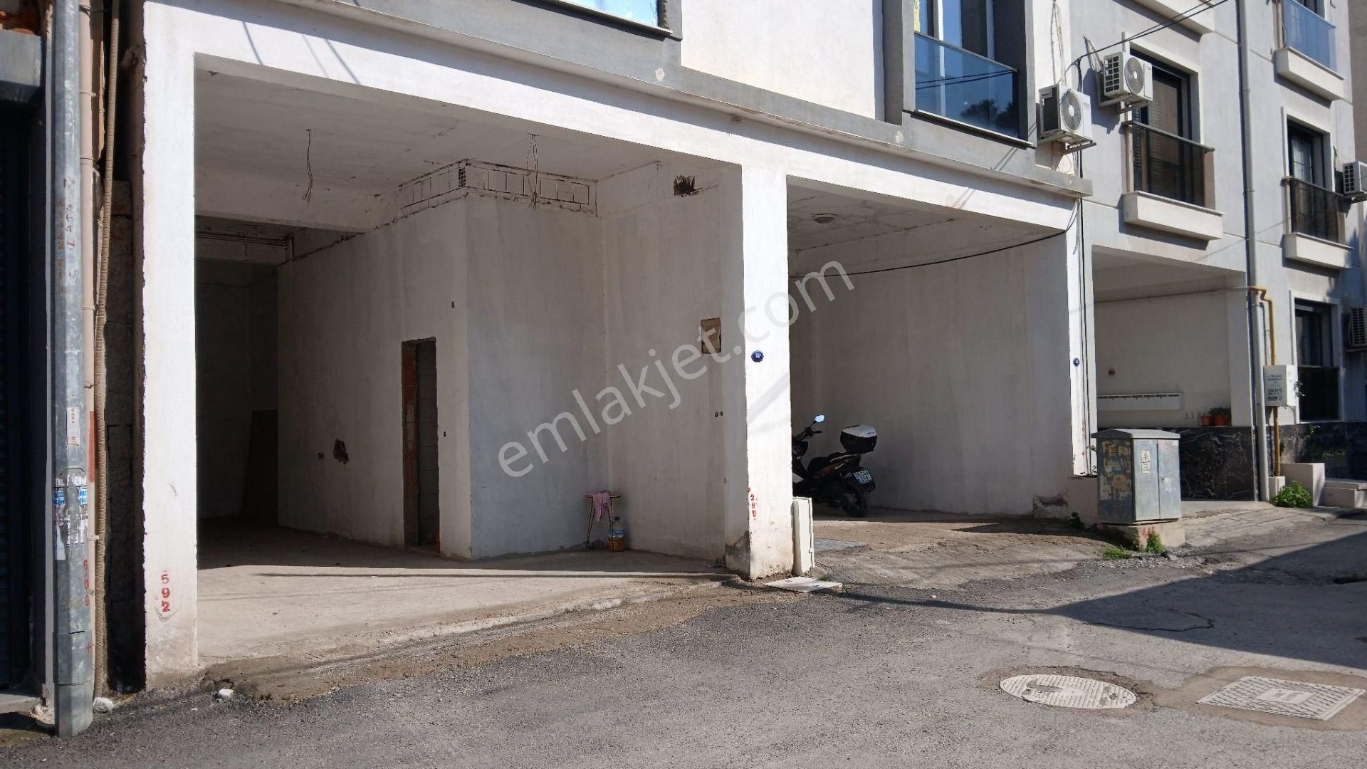 Hastane Ve İzban Yakını Merkezi Konum 1+1 Kiralık - Görsel 18