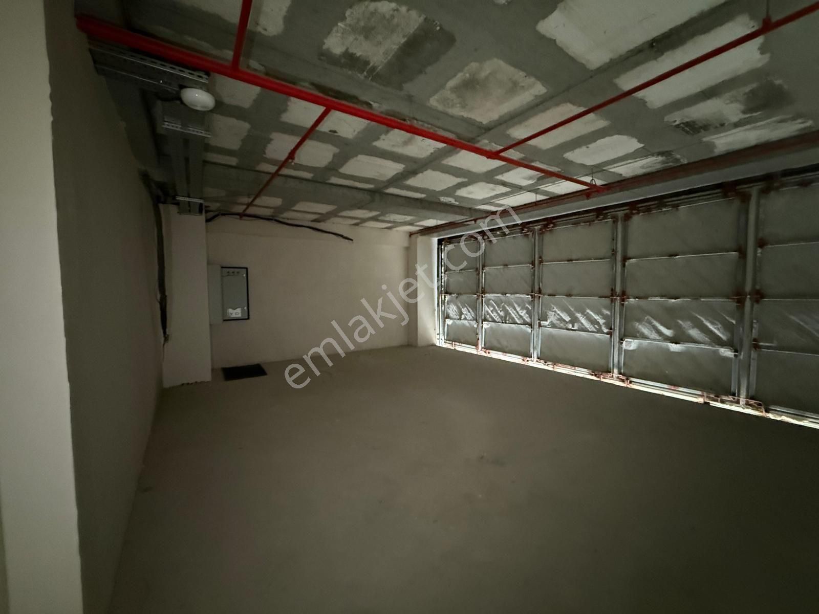 Real House / Merter Tramvay Yolu Üzerinde Satılık - Görsel 5