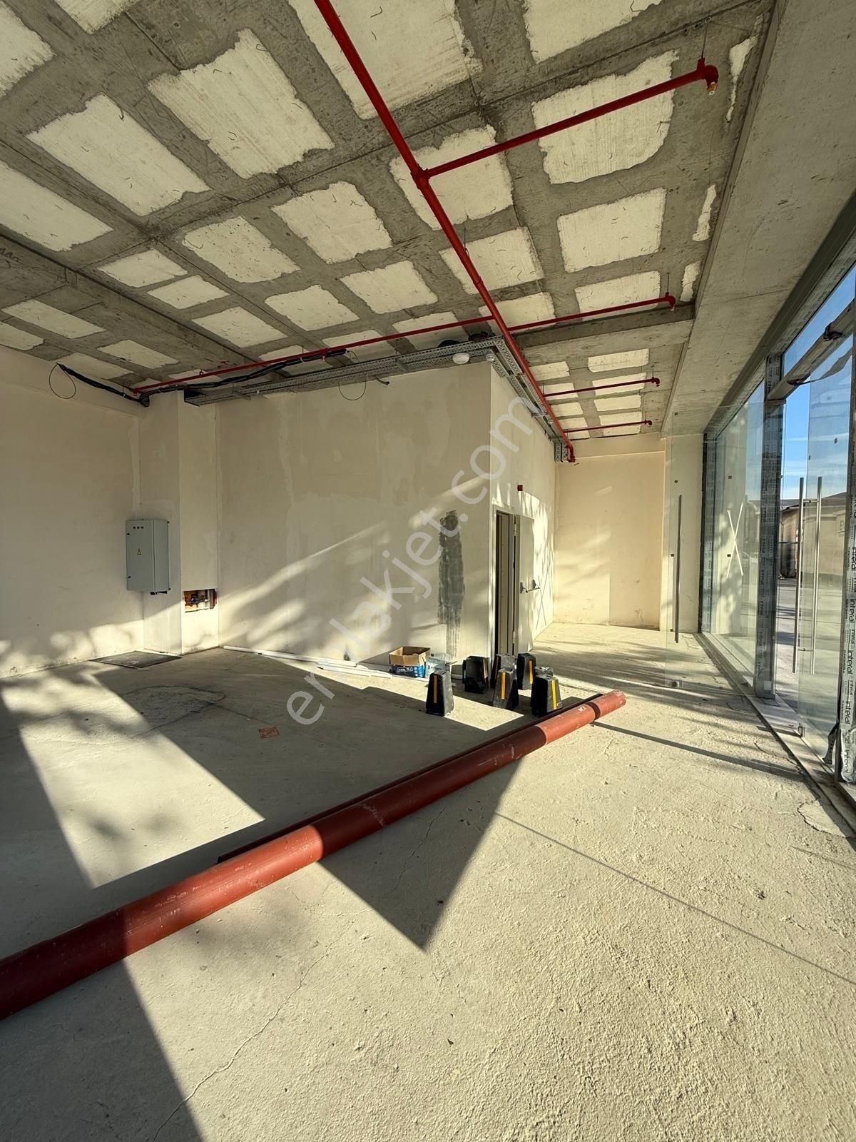 Real House / Merter Tramvay Yolu Üzerinde Satılık - Görsel 13