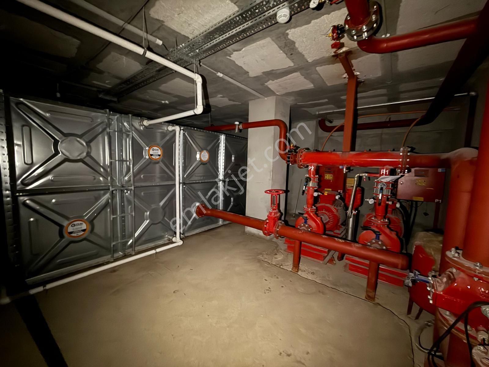 Real House / Merter Tramvay Yolu Üzerinde Satılık - Görsel 8