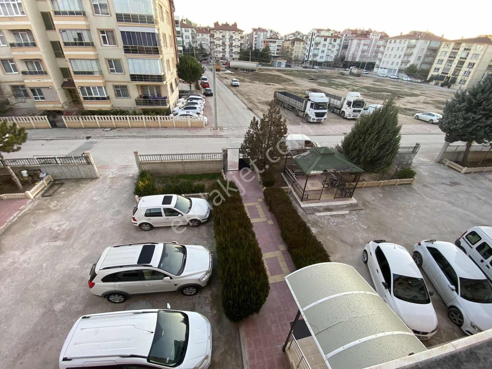 Yazır Mahallesinde Arakat Kiralık 3+1 Daire - Görsel 22