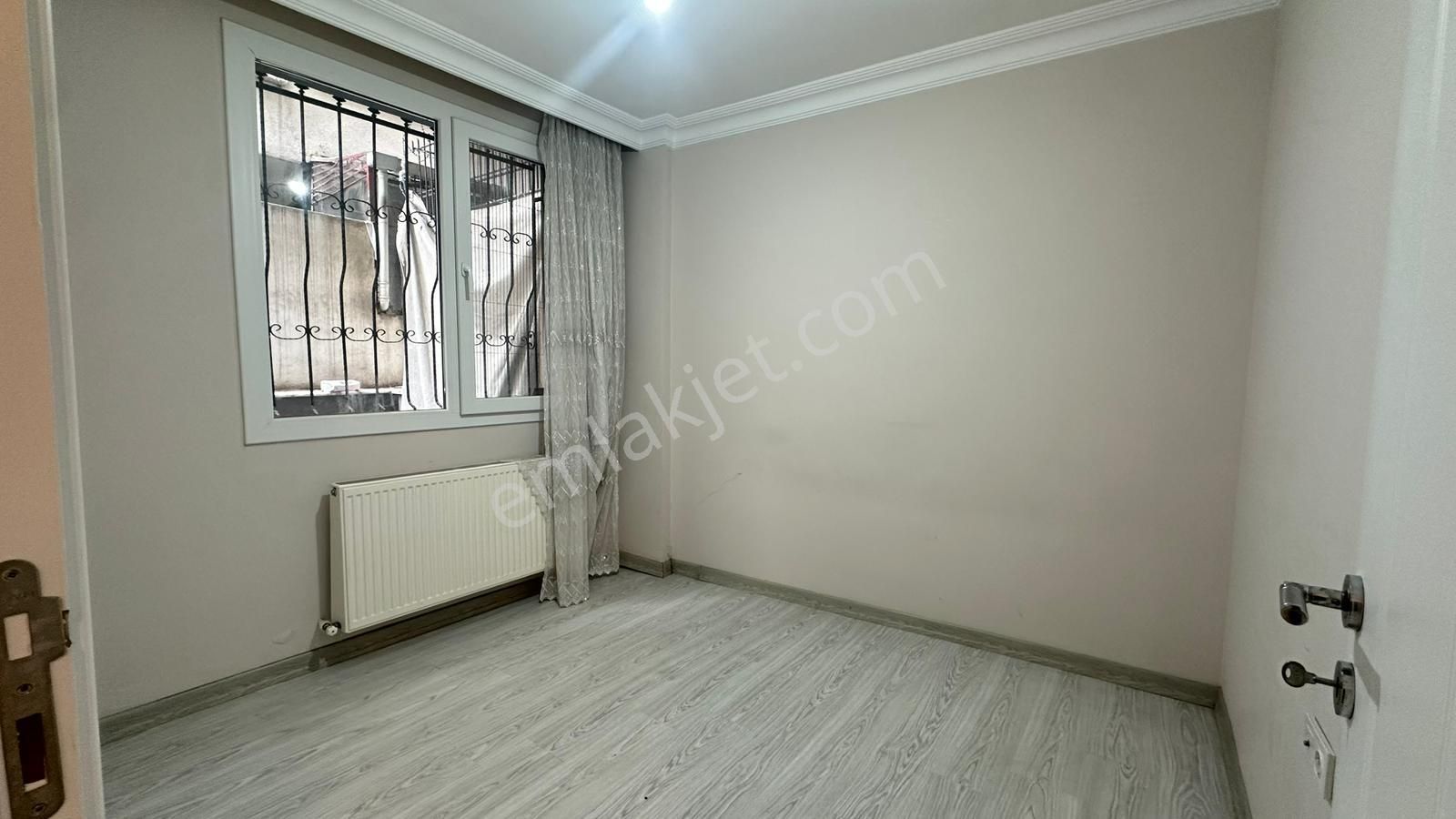 Başokur'dan Bahçelievler Yenibosna Kuleli,de Satılık 1+1 Daire - Görsel 5