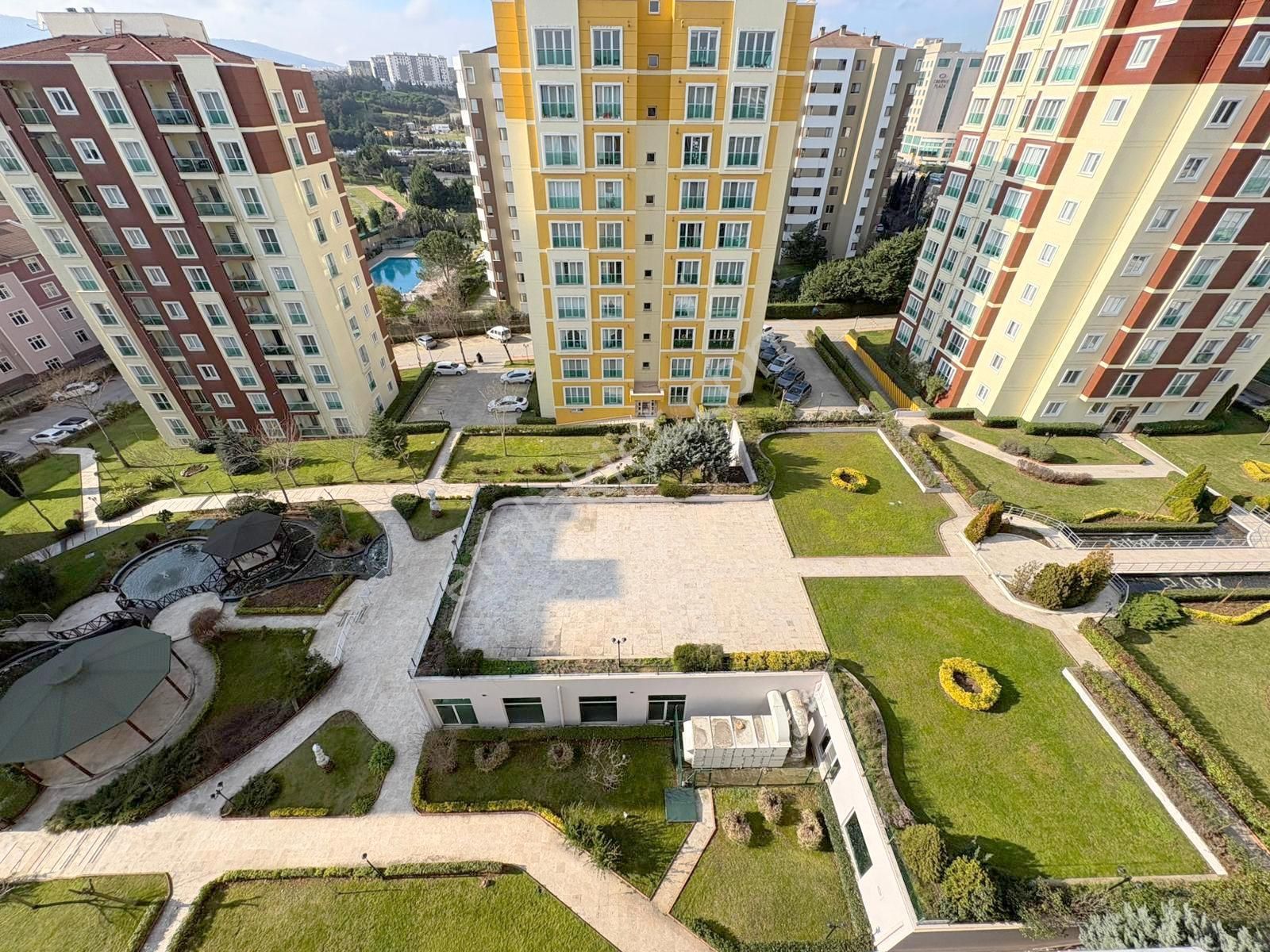 Mertcan'dan Viaport 1dk Havuzlu Güvenlikli Sitede Eşyalı 1+1 - Görsel 14