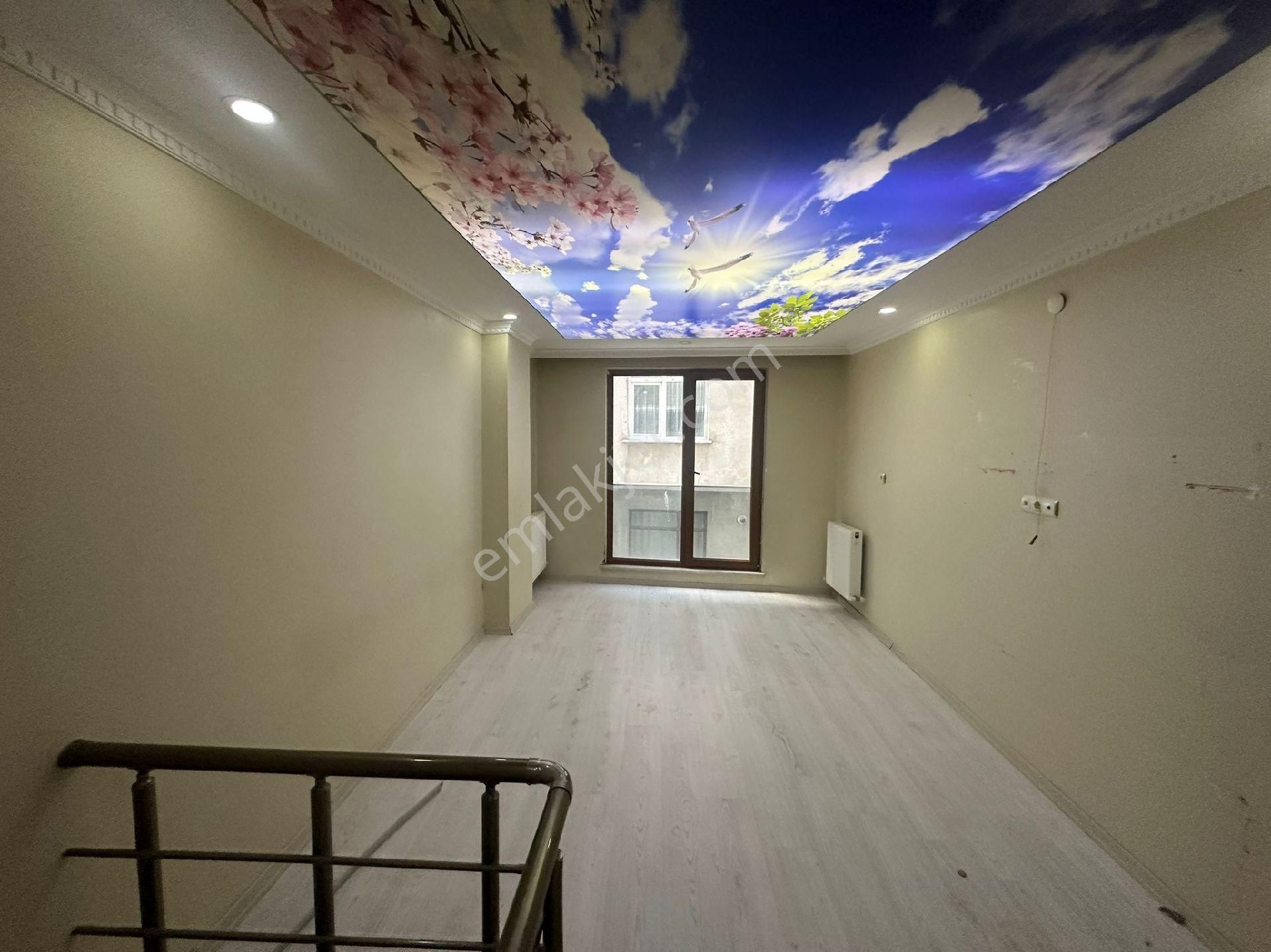 Esenler Nene Hatunda Ters Dublex Satılık Daire