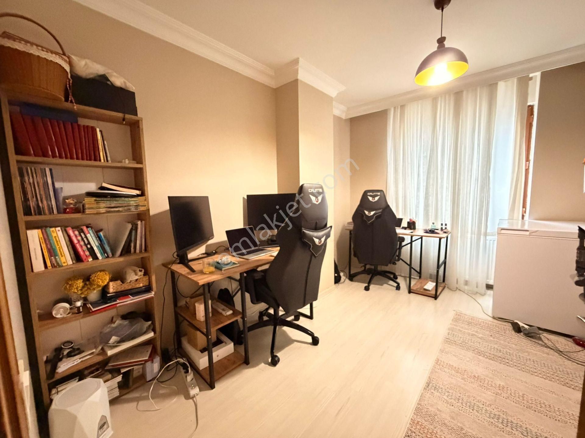 Çekmeköy Güngören Mahallesi 'nde Satılık Geniş 2+1 Daire - Görsel 18