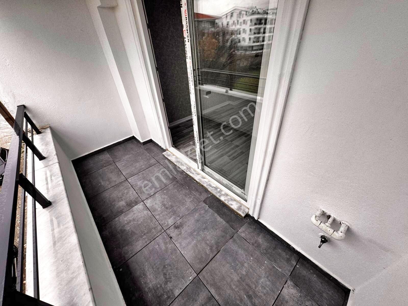 🛑🛑aktif'ten Akçay'da Satılık Ön Cephe Arakat Şık Tasarımlı Geniş 1+1 Daire - Görsel 30