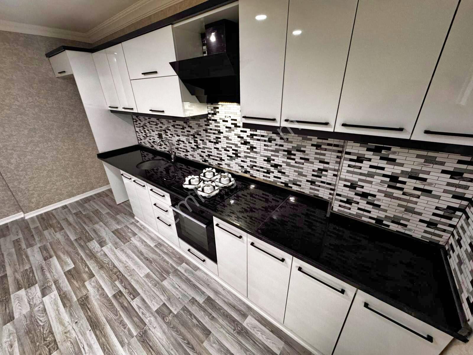 🛑🛑aktif'ten Akçay'da Satılık Ön Cephe Arakat Şık Tasarımlı Geniş 1+1 Daire - Görsel 29