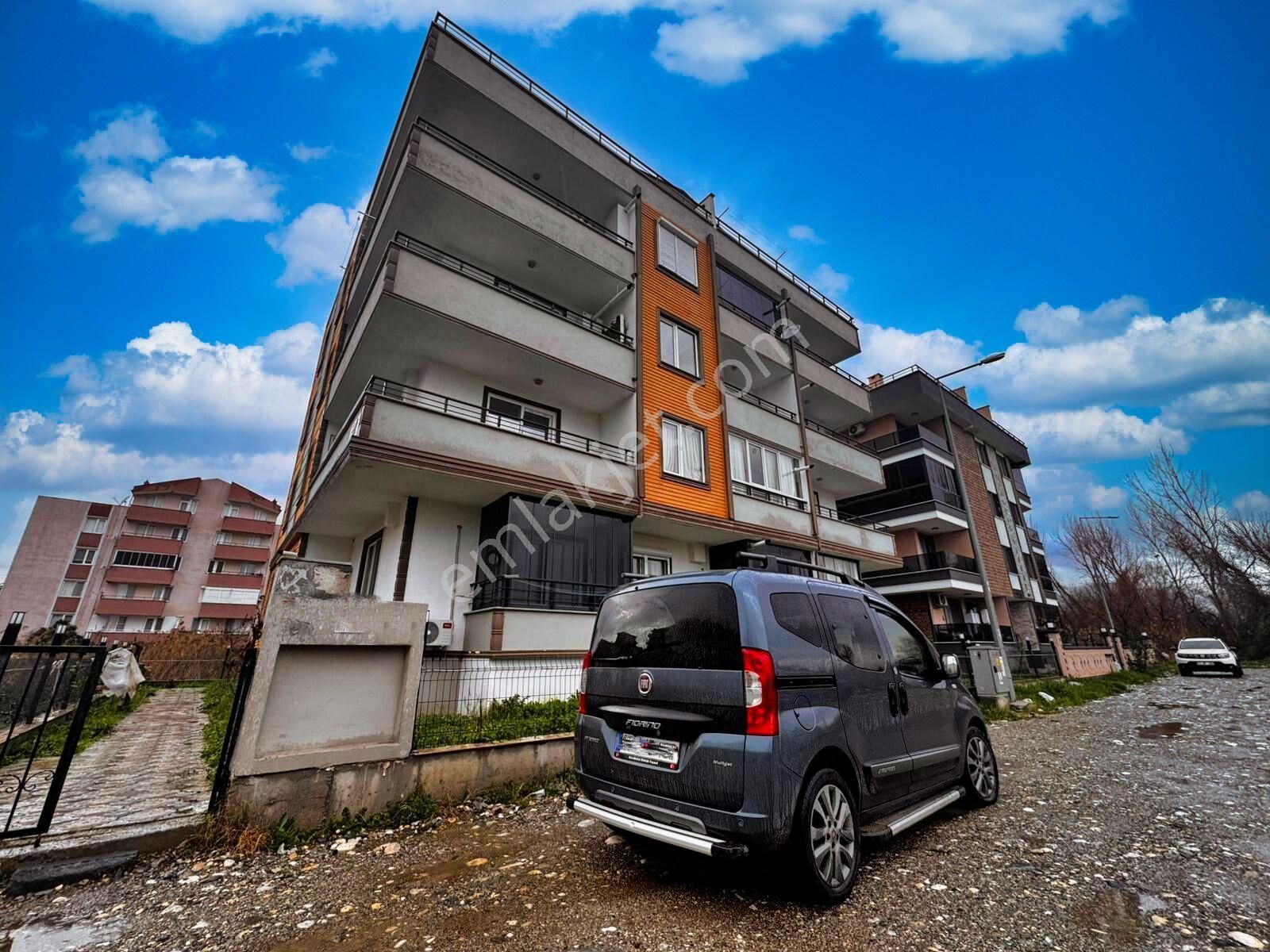 🛑🛑aktif'ten Akçay'da Satılık Ön Cephe Arakat Şık Tasarımlı Geniş 1+1 Daire - Görsel 3