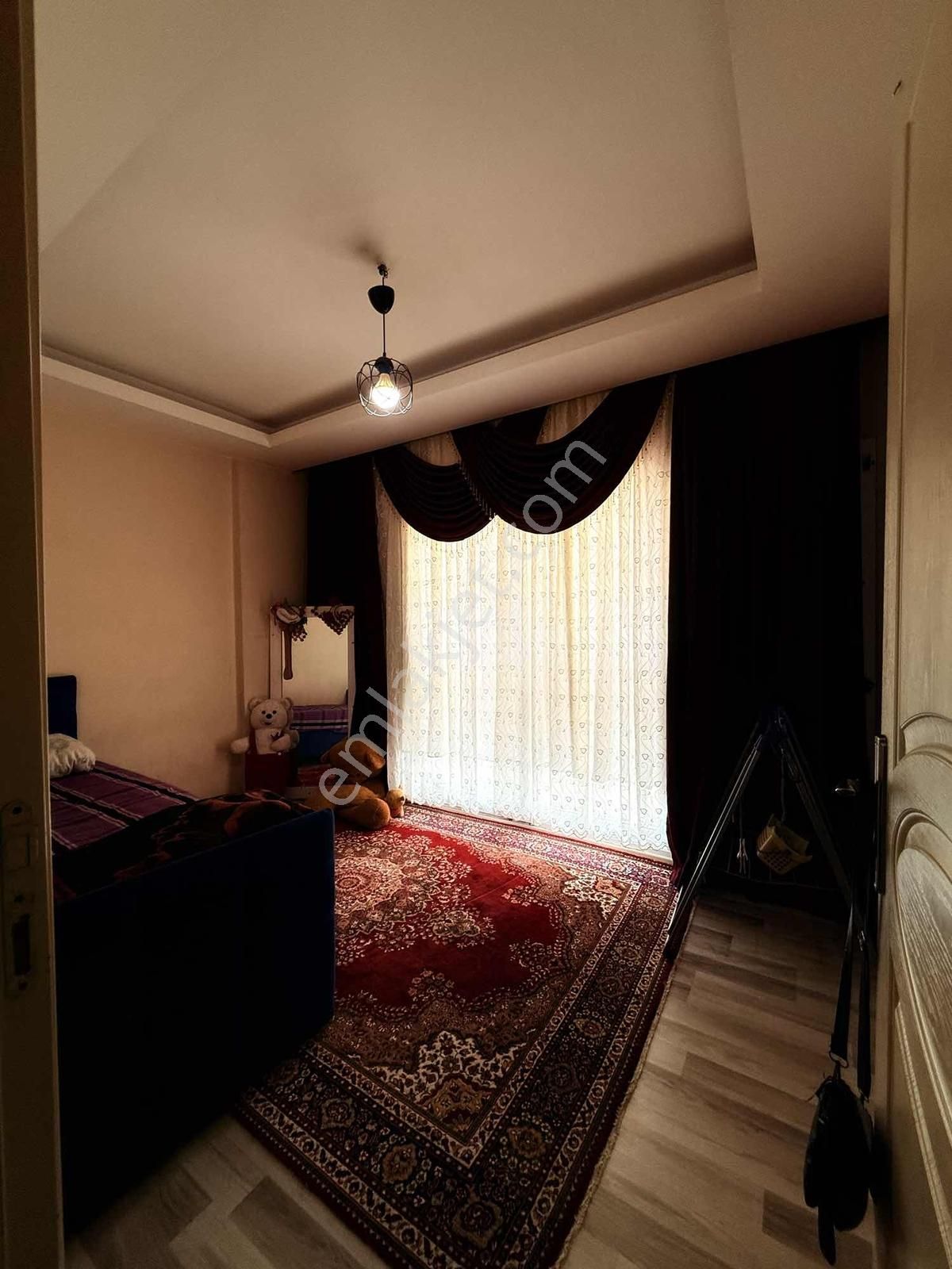 Noyan'dan İncirlik'te 3+1 Açık Mutfak Doğalgazlı Nizamiyekarşısı - Görsel 13