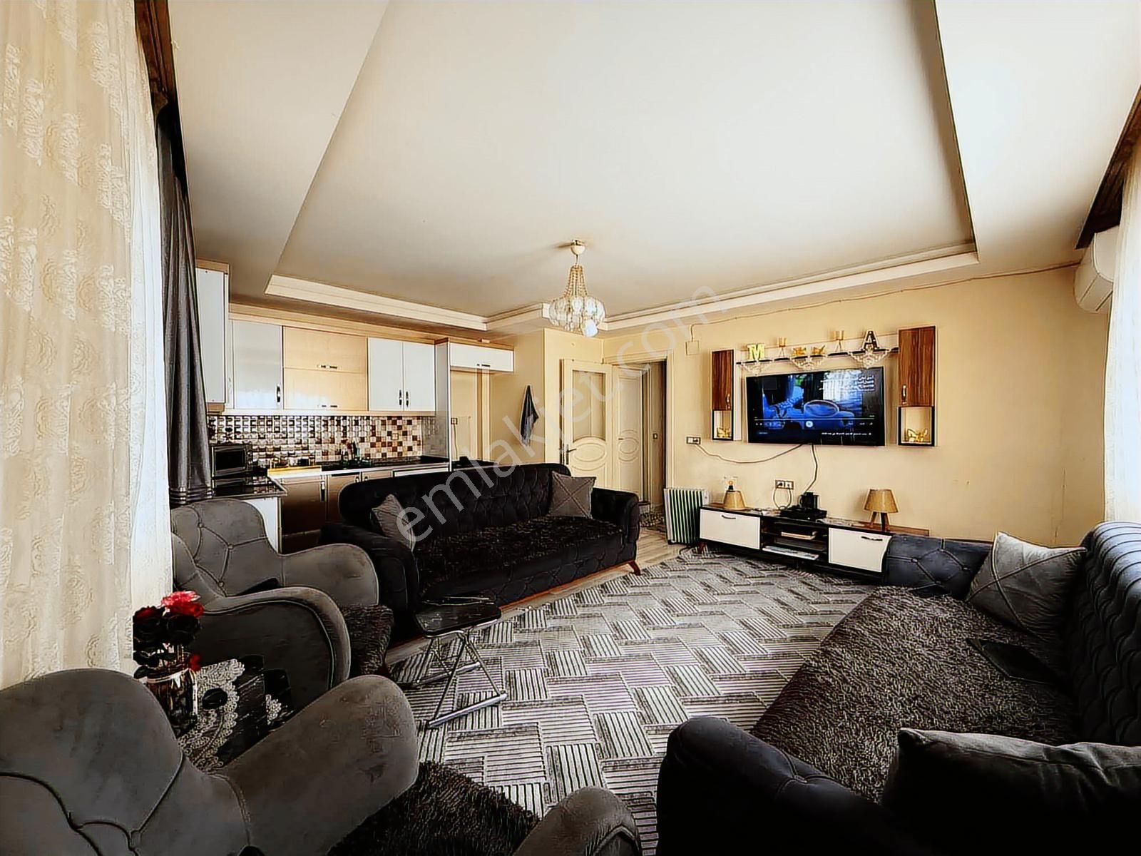 Noyan'dan İncirlik'te 3+1 Açık Mutfak Doğalgazlı Nizamiyekarşısı - Görsel 15