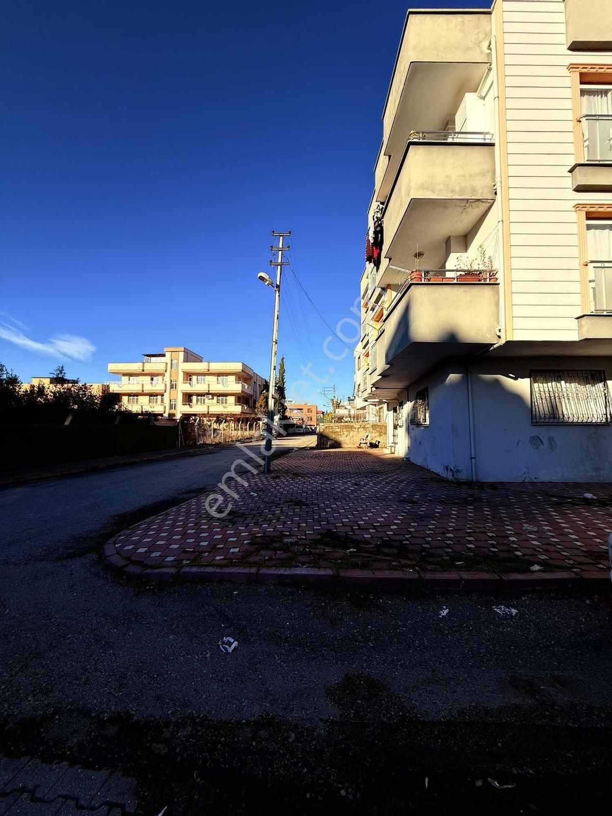 Noyan'dan İncirlik'te 3+1 Açık Mutfak Doğalgazlı Nizamiyekarşısı - Görsel 5