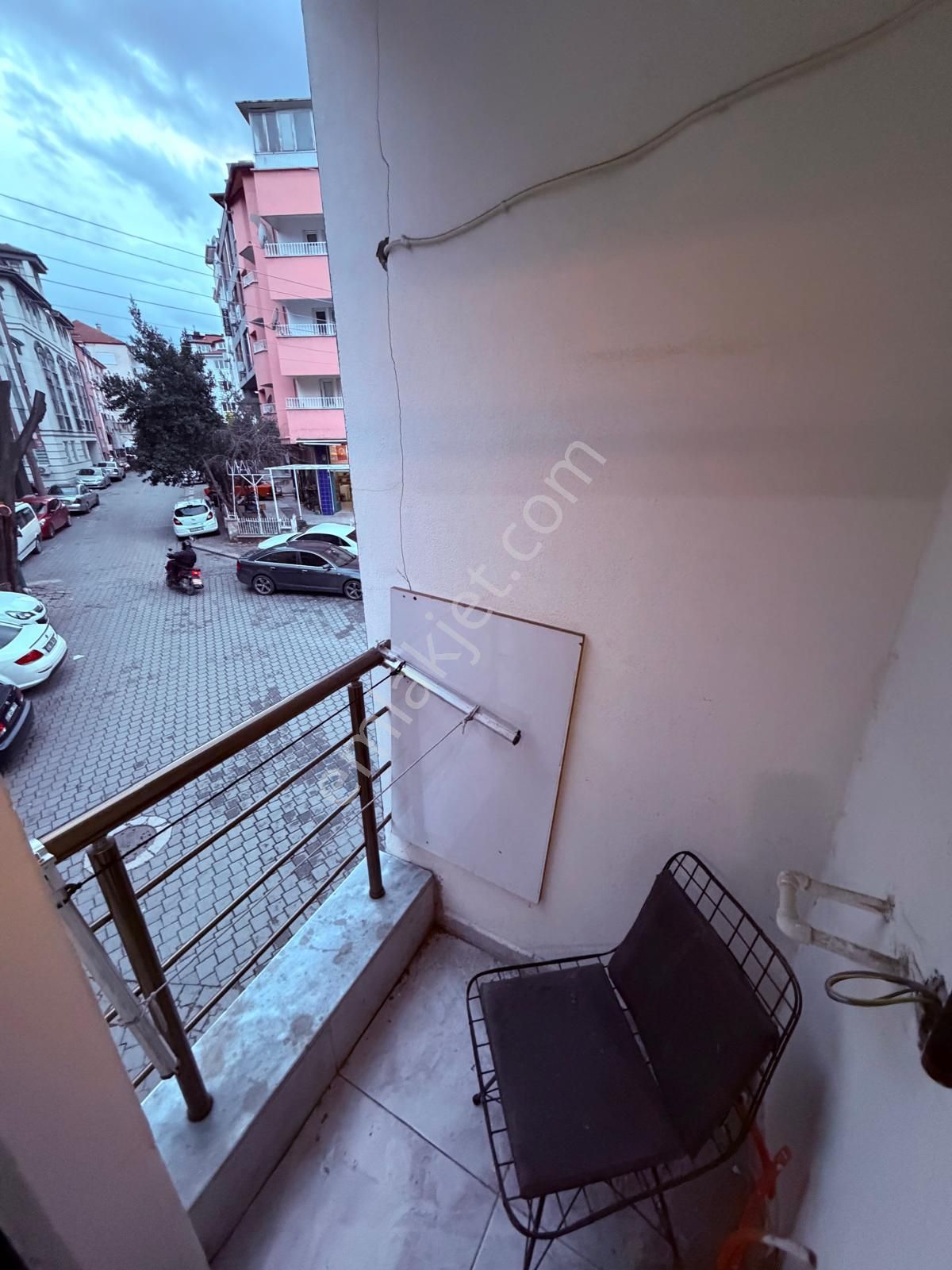 Çınarda Ön Cephe Balkonlu Eşyalı Fırsat 1+1 Satılık Apart - Görsel 13
