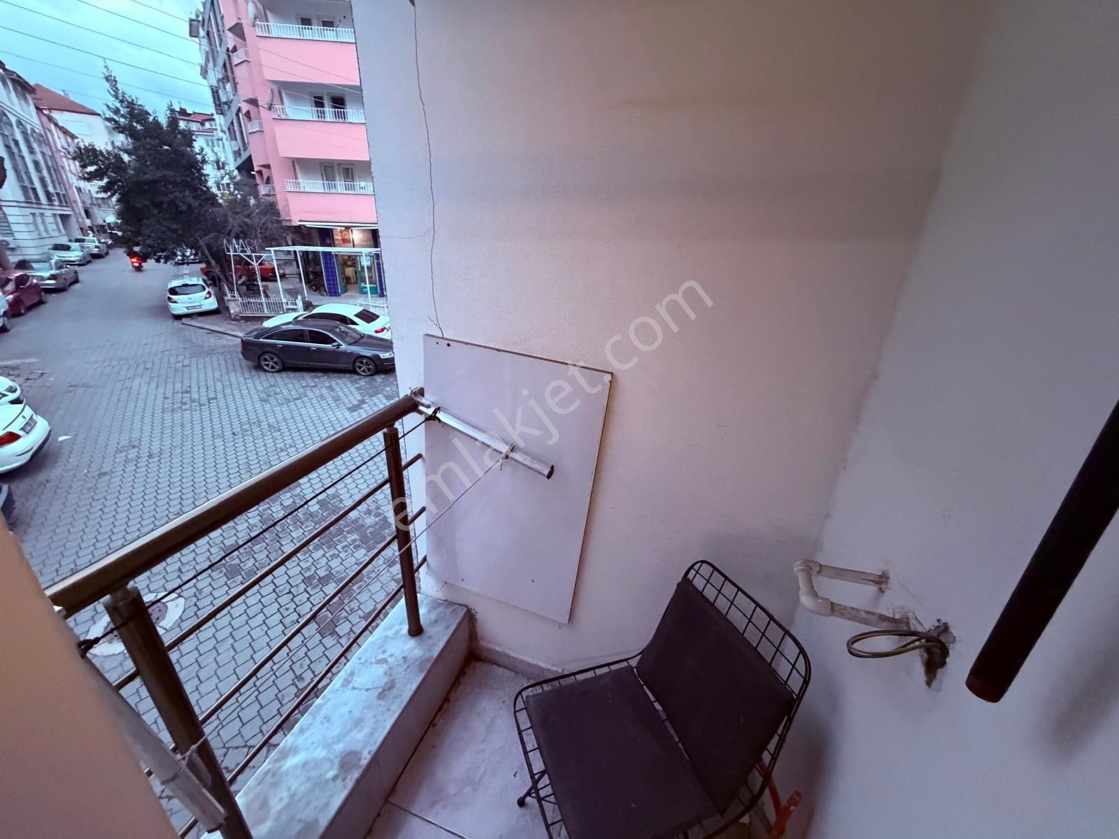Çınarda Ön Cephe Balkonlu Eşyalı Fırsat 1+1 Satılık Apart - Görsel 8