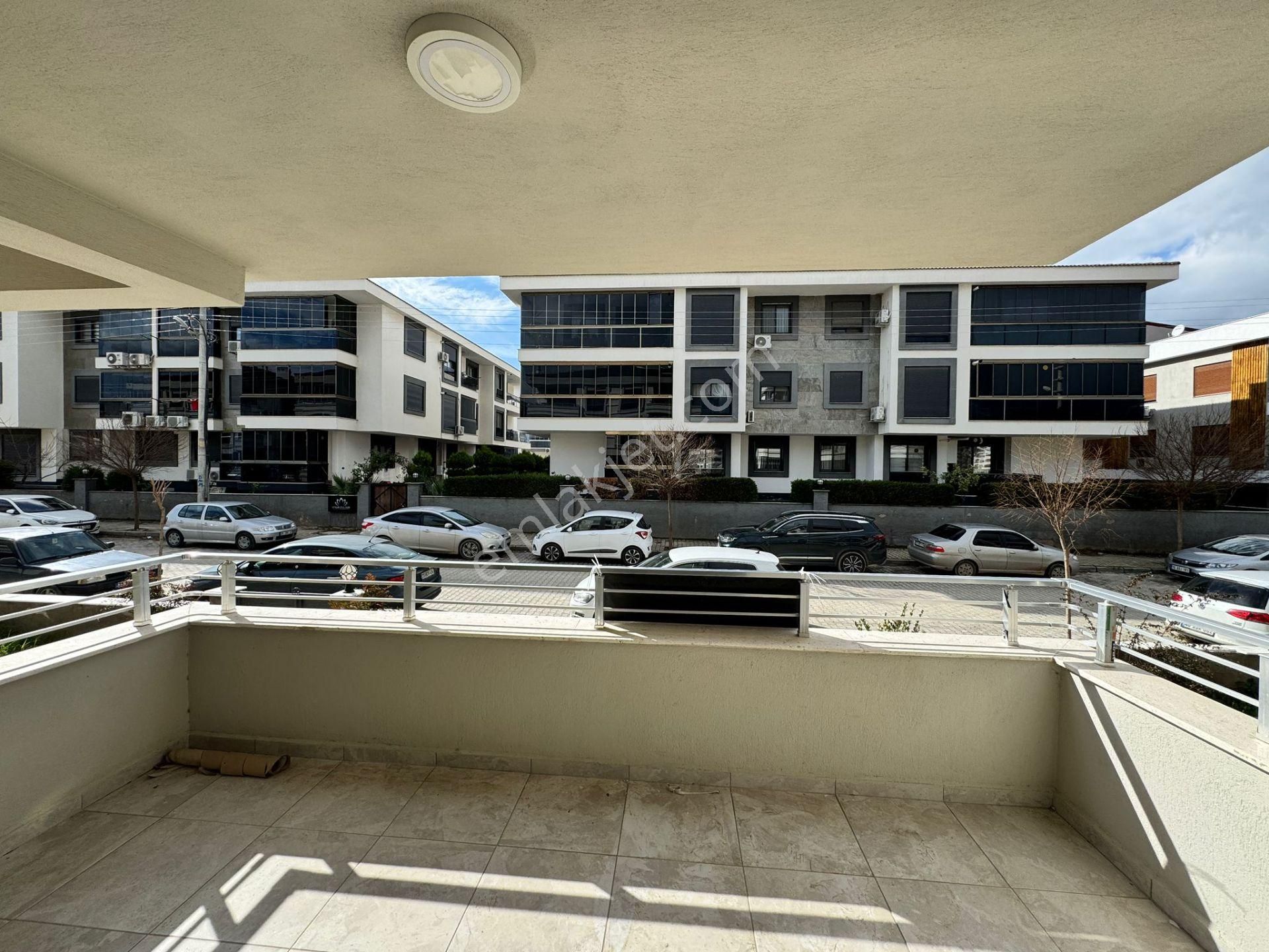 Kaçmazer'den Cafeler Caddesi Yakını Kiralık 3+1 Daire - Görsel 3