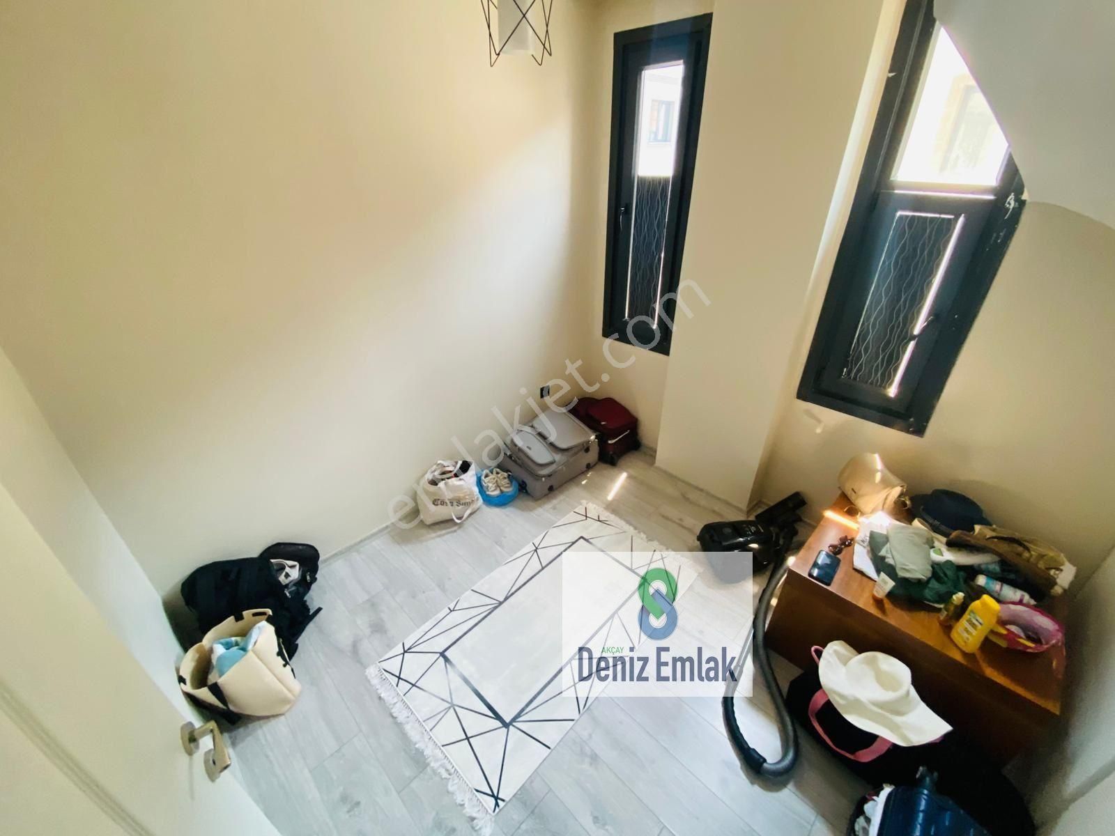 Denizden Akçayda Yeni Binada Doğalgazlı Asansörlü Satılık 3+1 Dubleks Daire. - Görsel 17