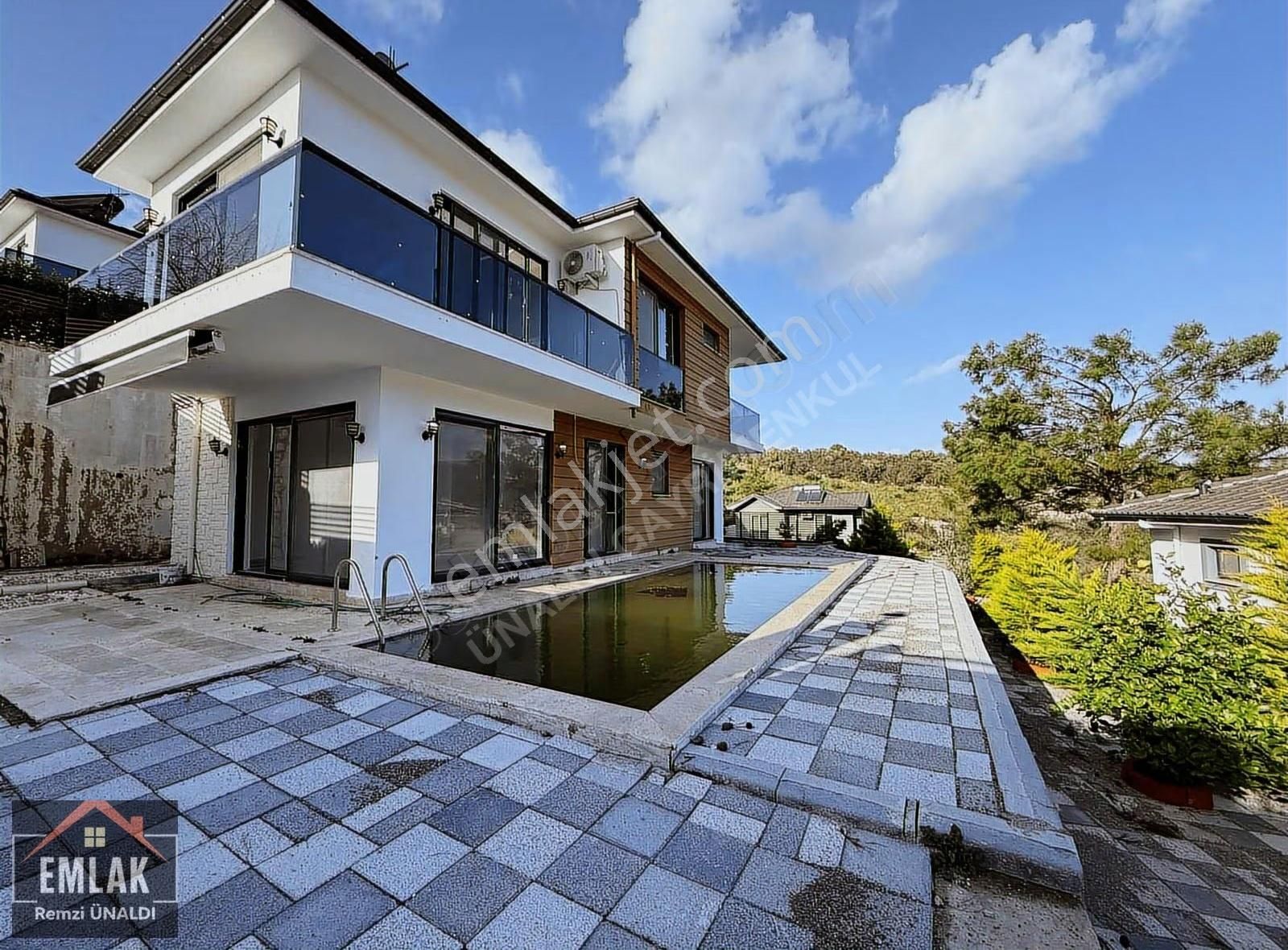 Sarıgerme'de Denize 1.5 Km Özel Havuzlu Müstakil Villa - Görsel 13