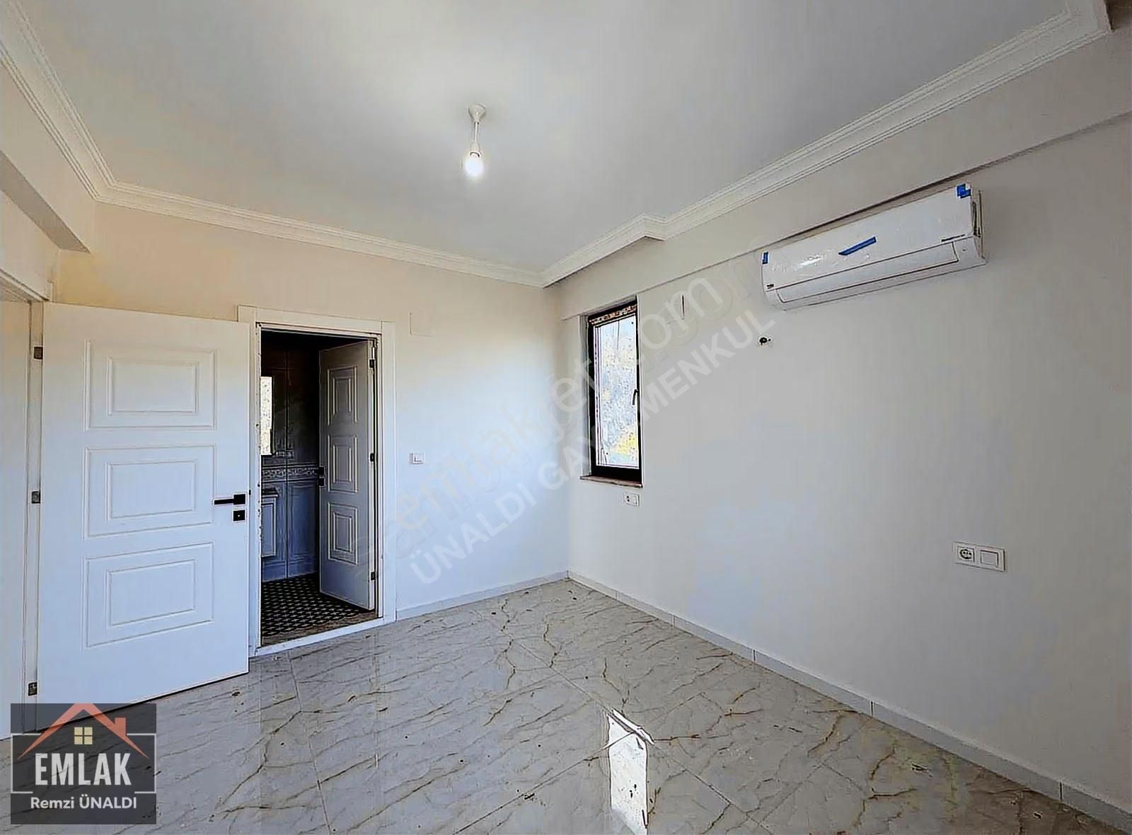 Sarıgerme'de Denize 1.5 Km Özel Havuzlu Müstakil Villa - Görsel 10