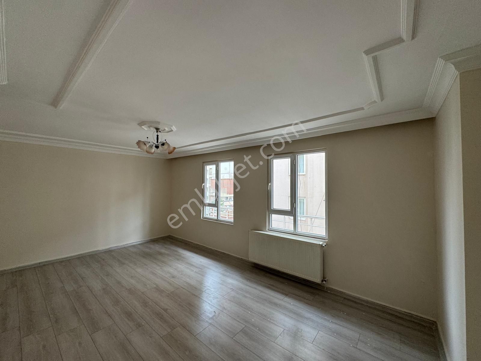 Yavuz Emlak Tan Satılık Daire Arakat Karaköprü Akpiyar Mah Bozan Sarı Petrol Yanı - Görsel 11